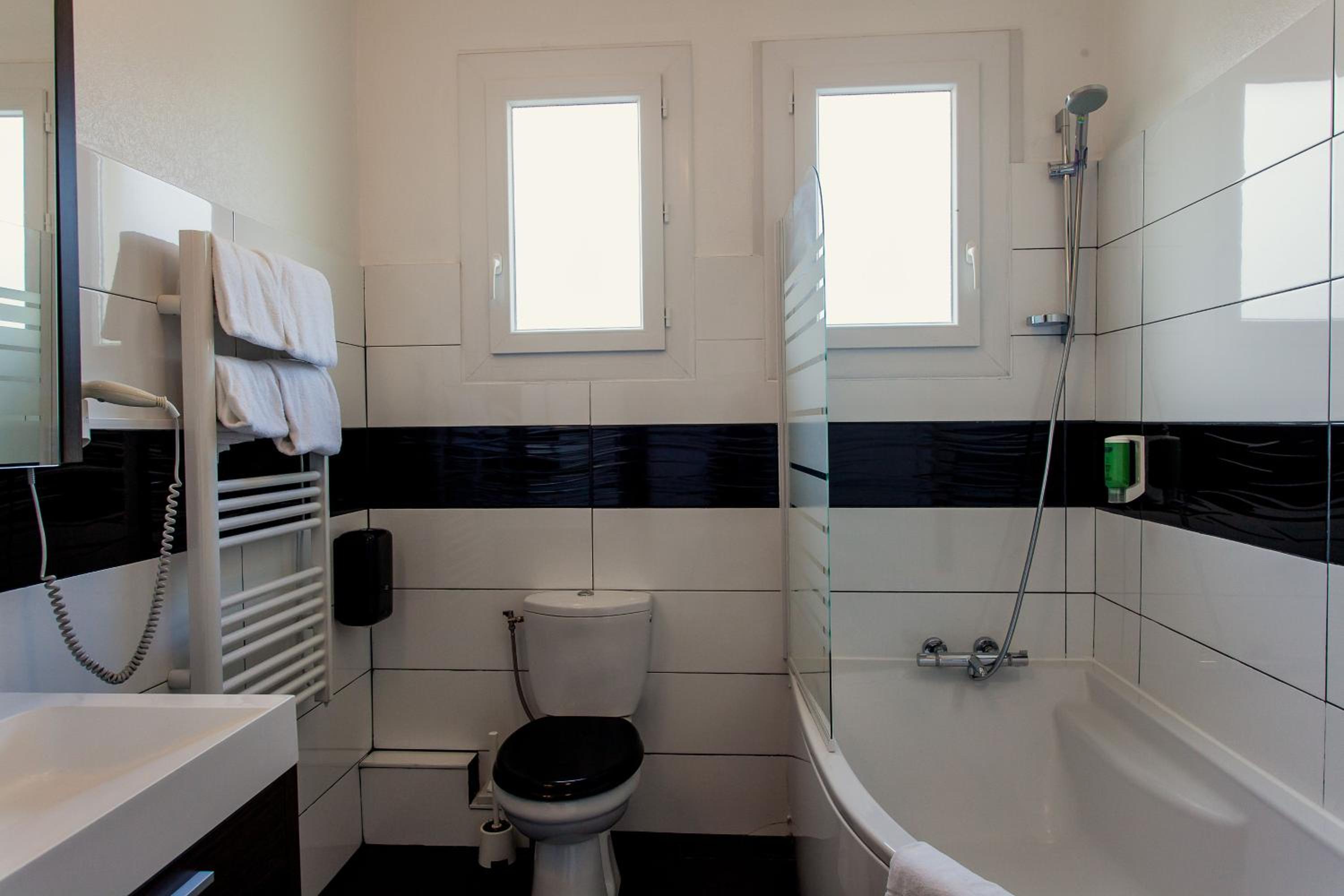Comfort Double Room - Photo 9