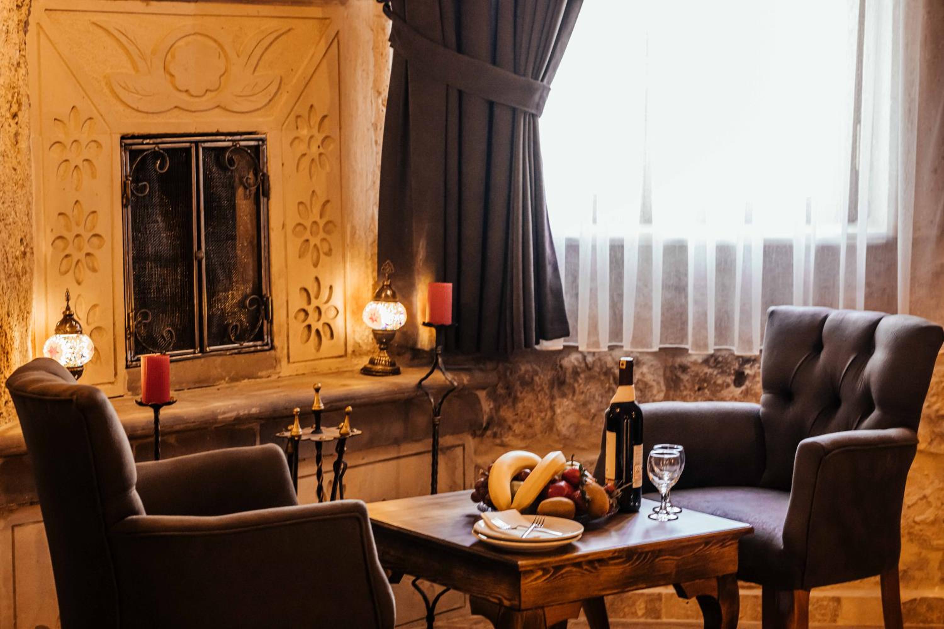 Suite with Private Pool - Photo 3