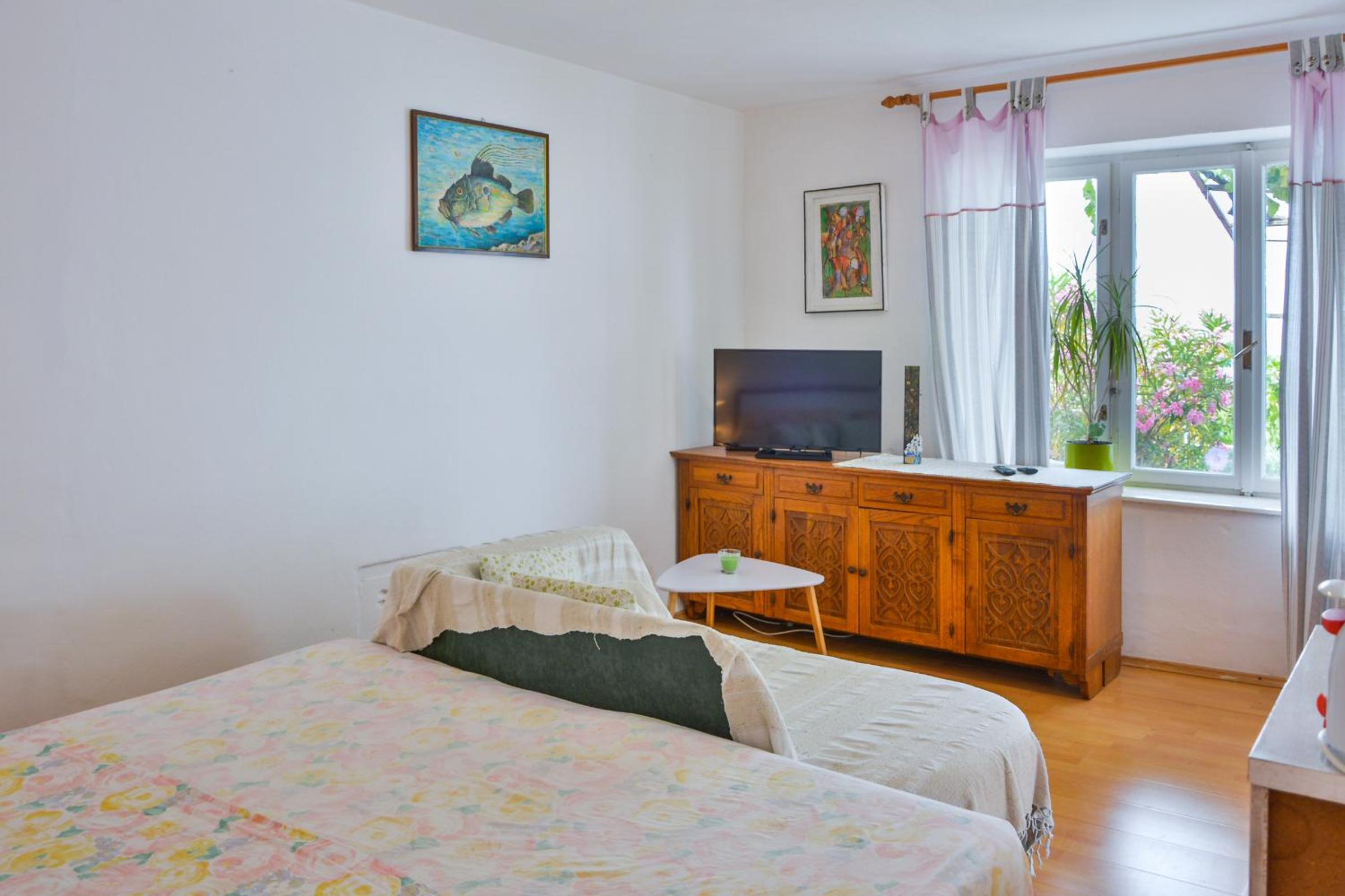 Studio With Terrace