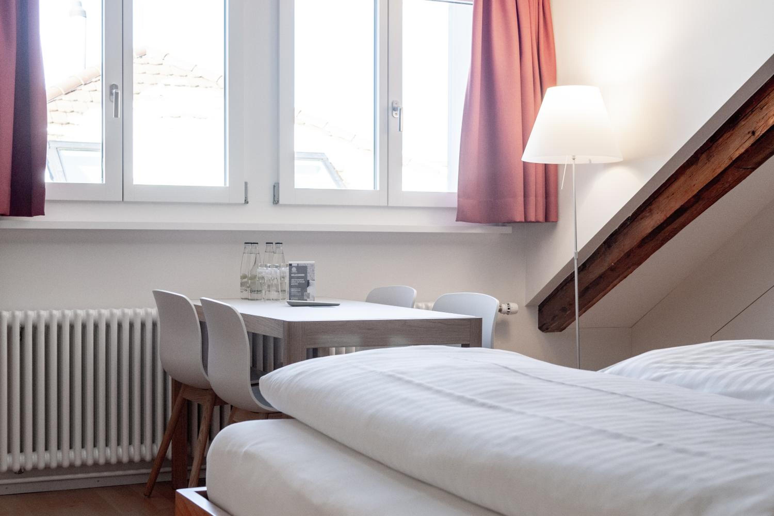 Familiy Room with Kitchenette - Photo 9