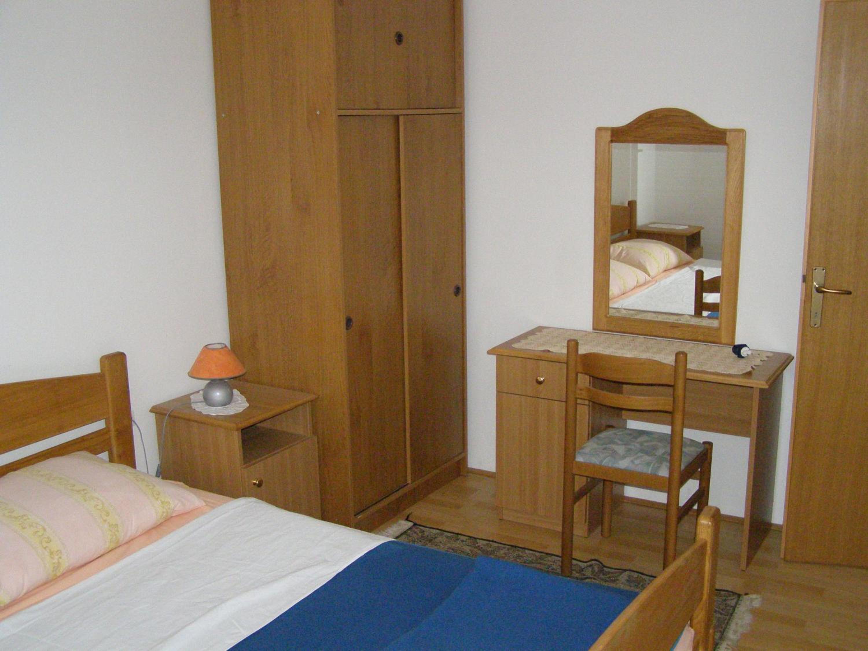 Apartment - Ground Floor photo 2