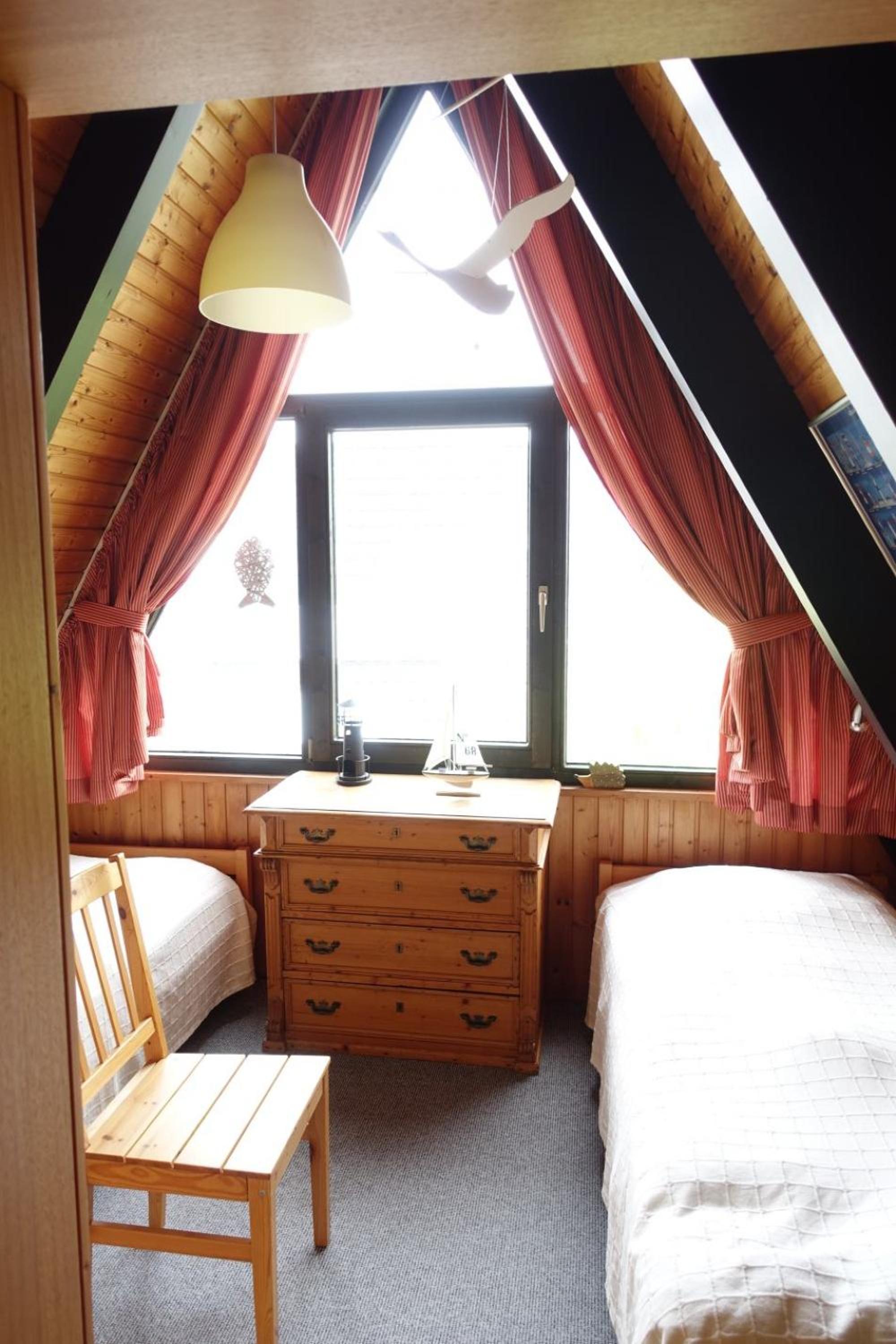 Apartment - Split Level photo 2