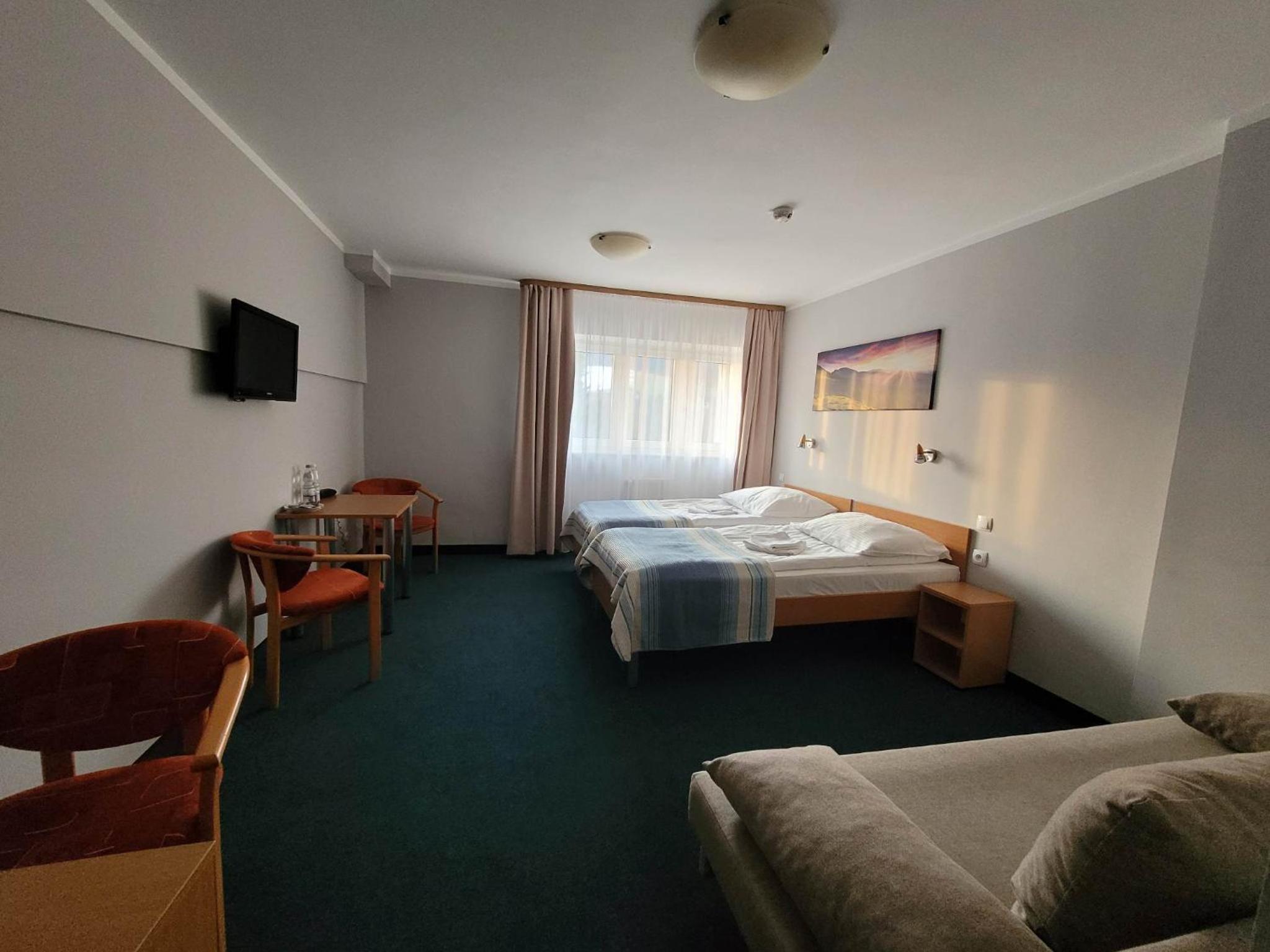 Triple Room - Photo 2
