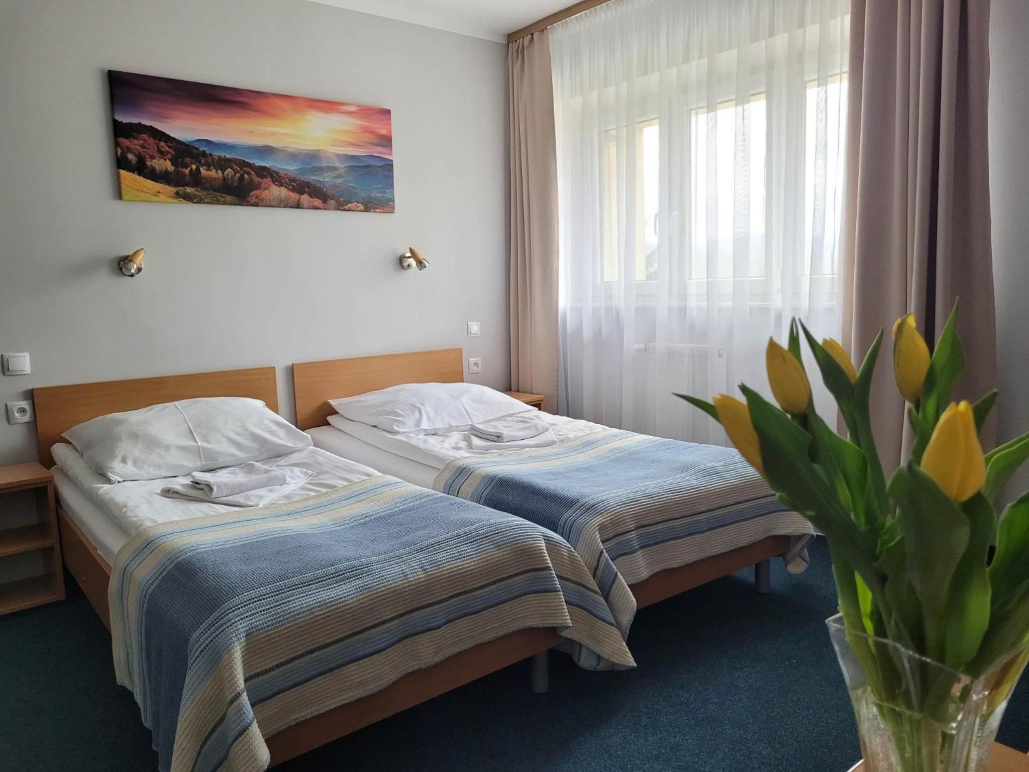 Twin Room - Photo 4