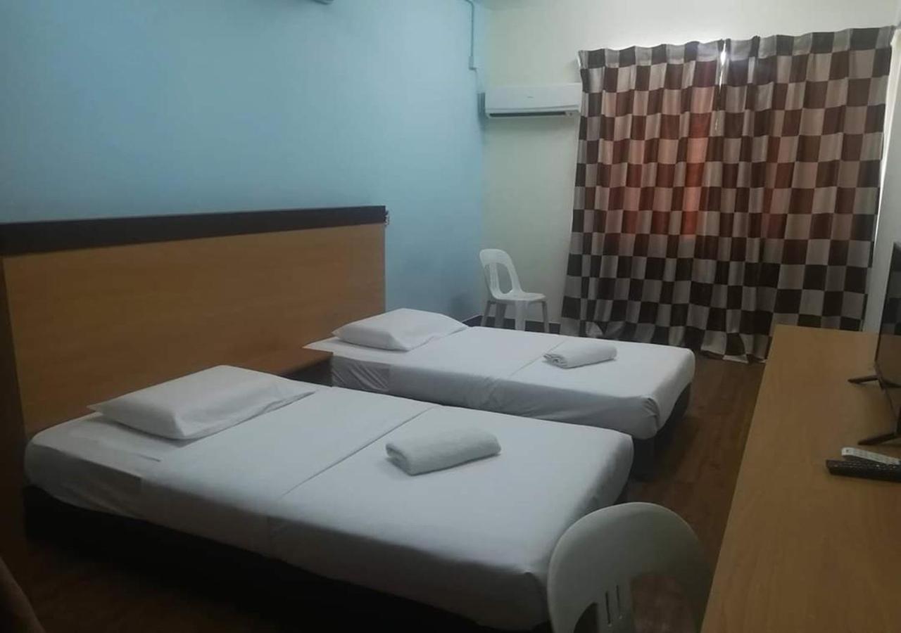 Standard Twin Room photo 2