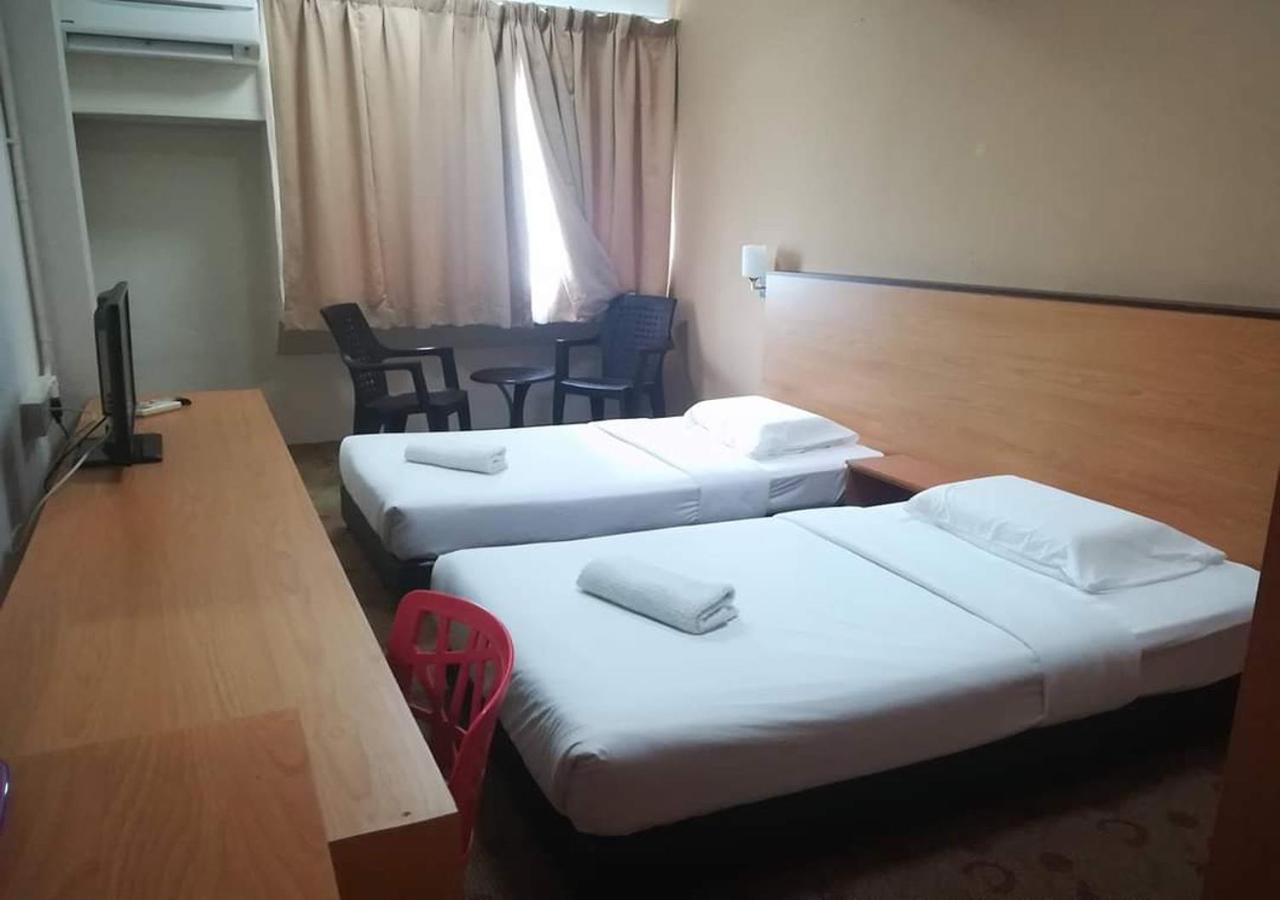 Standard Twin Room photo 3
