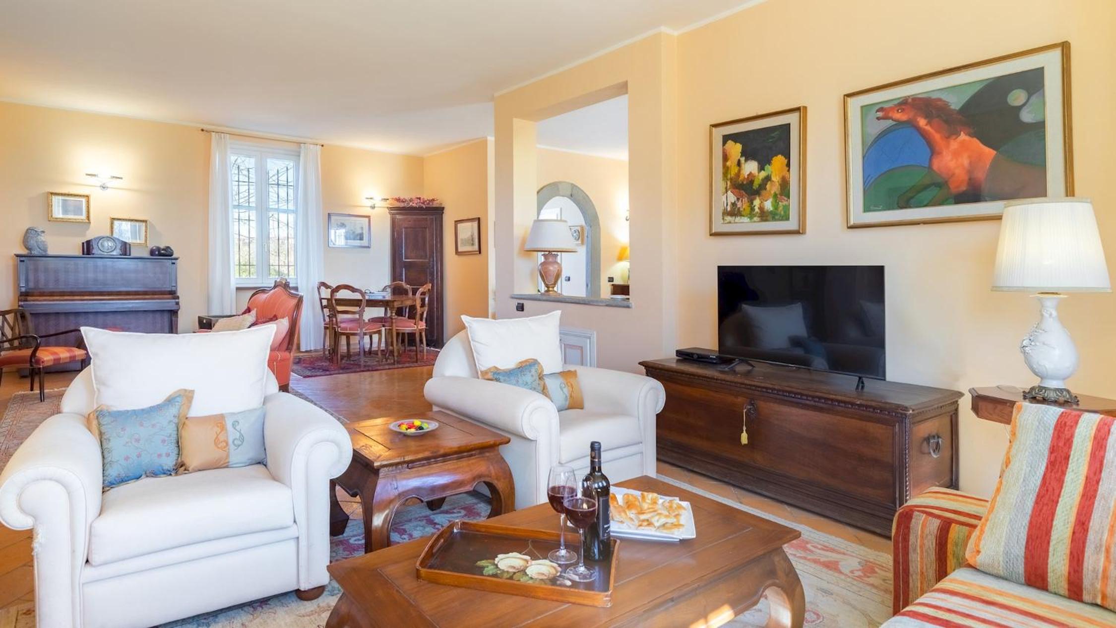 Four-Bedroom Villa photo 1