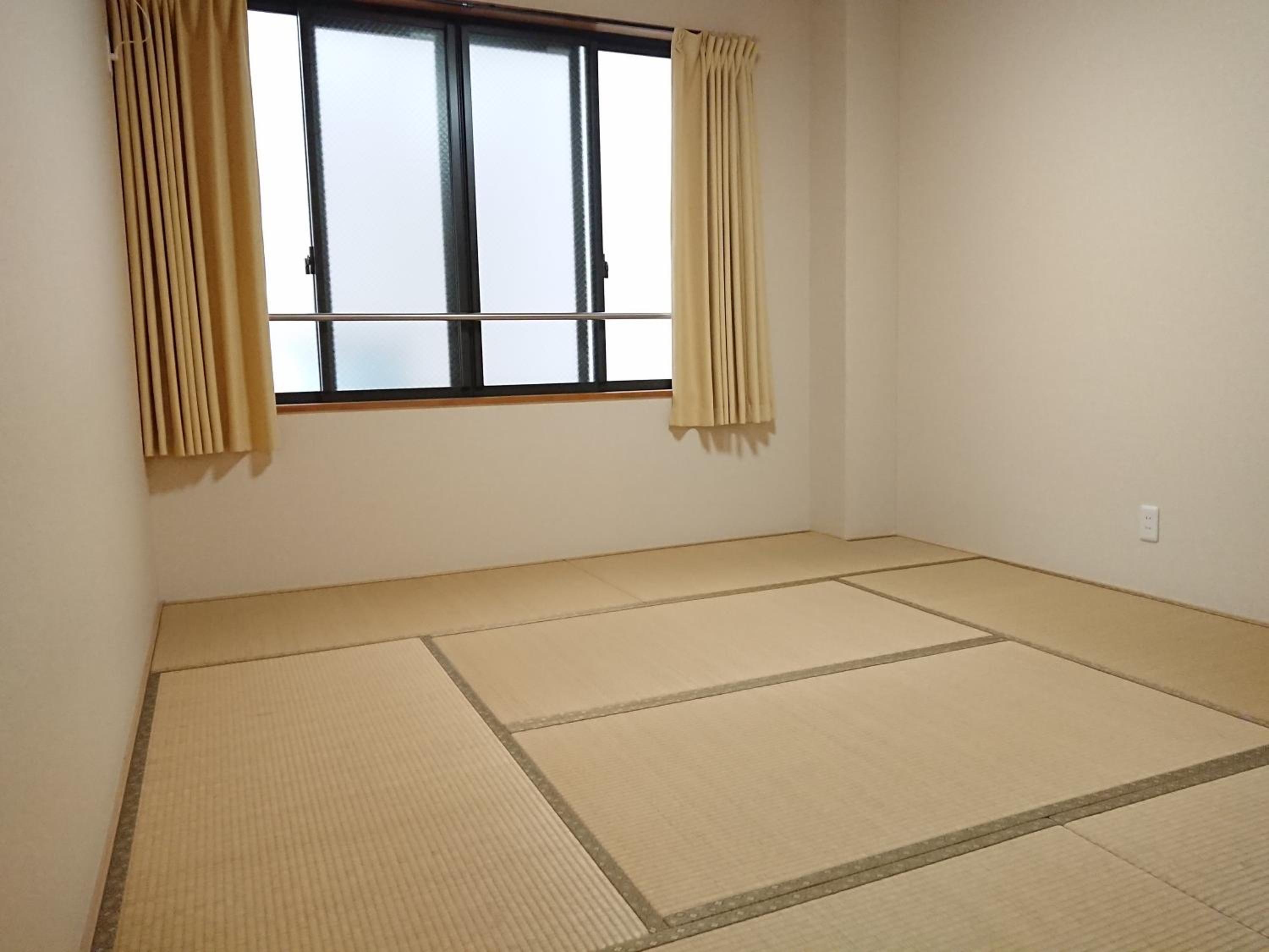Japanese-Style Triple Room photo 3