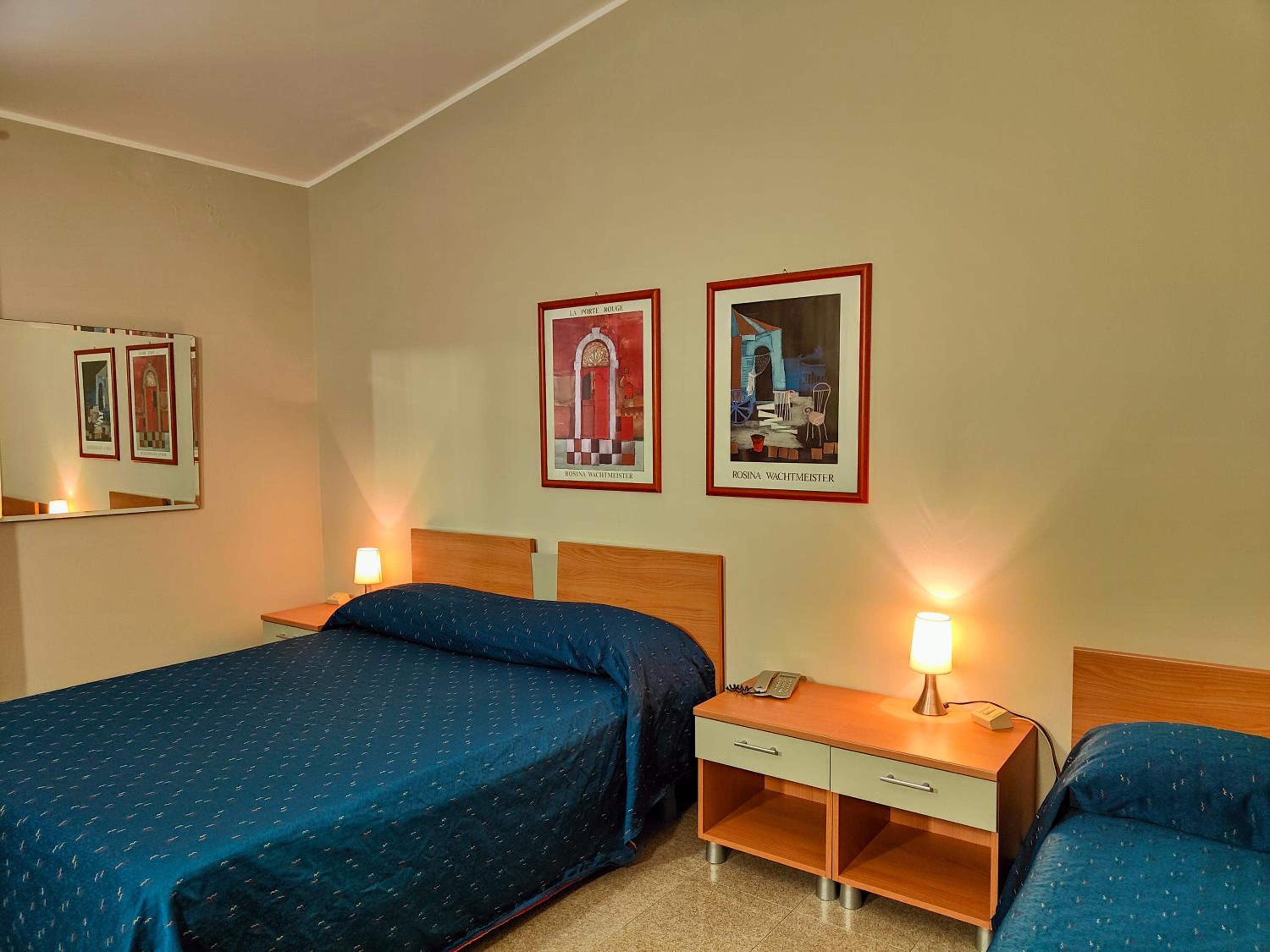 Quadruple Room - Photo 4