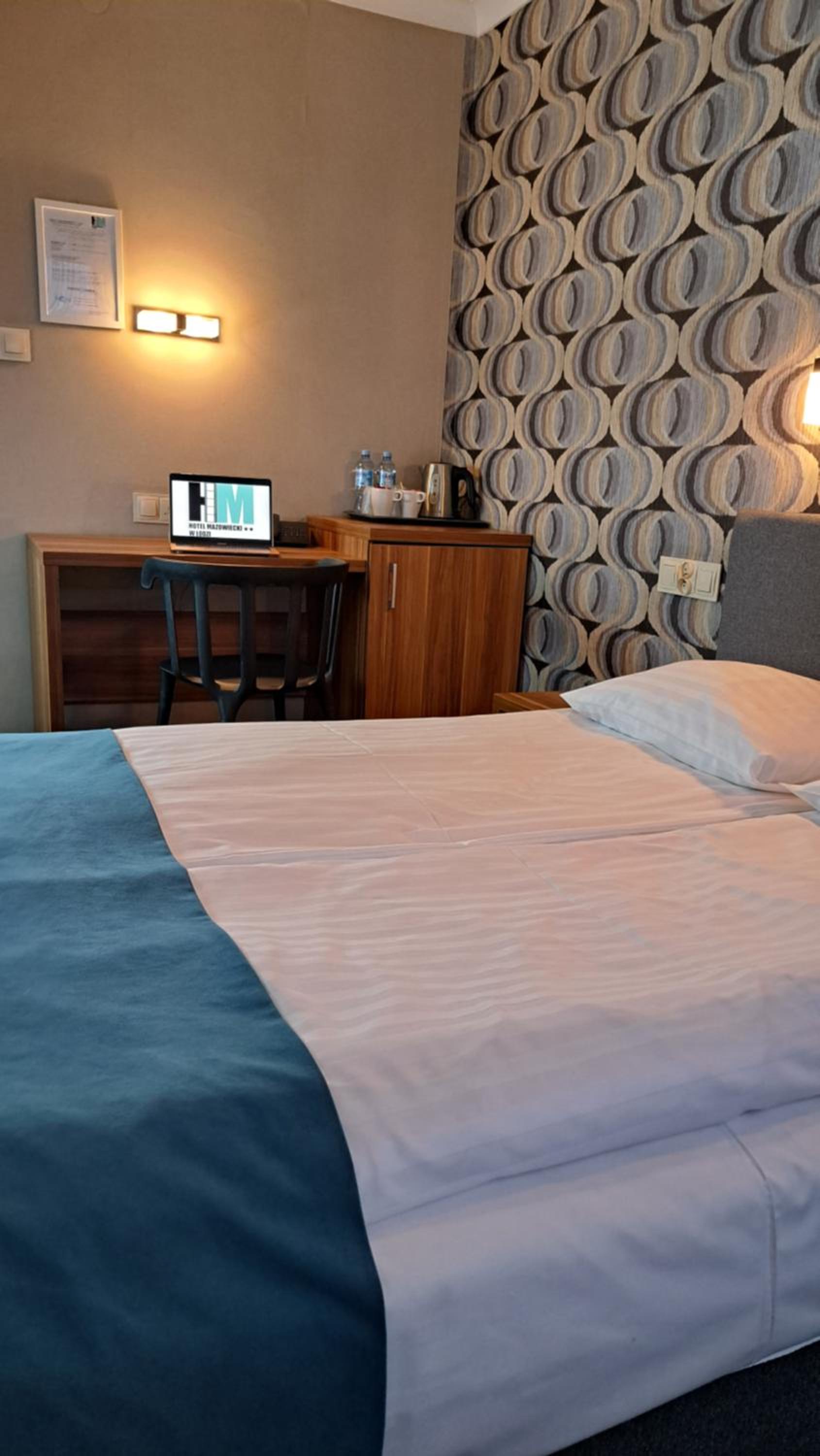 Standard King Room - Photo 1