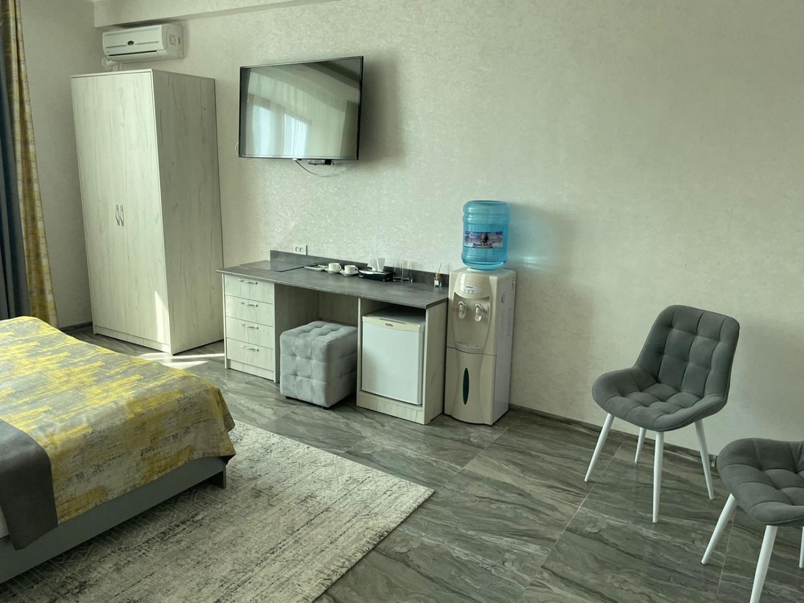 Executive Suite