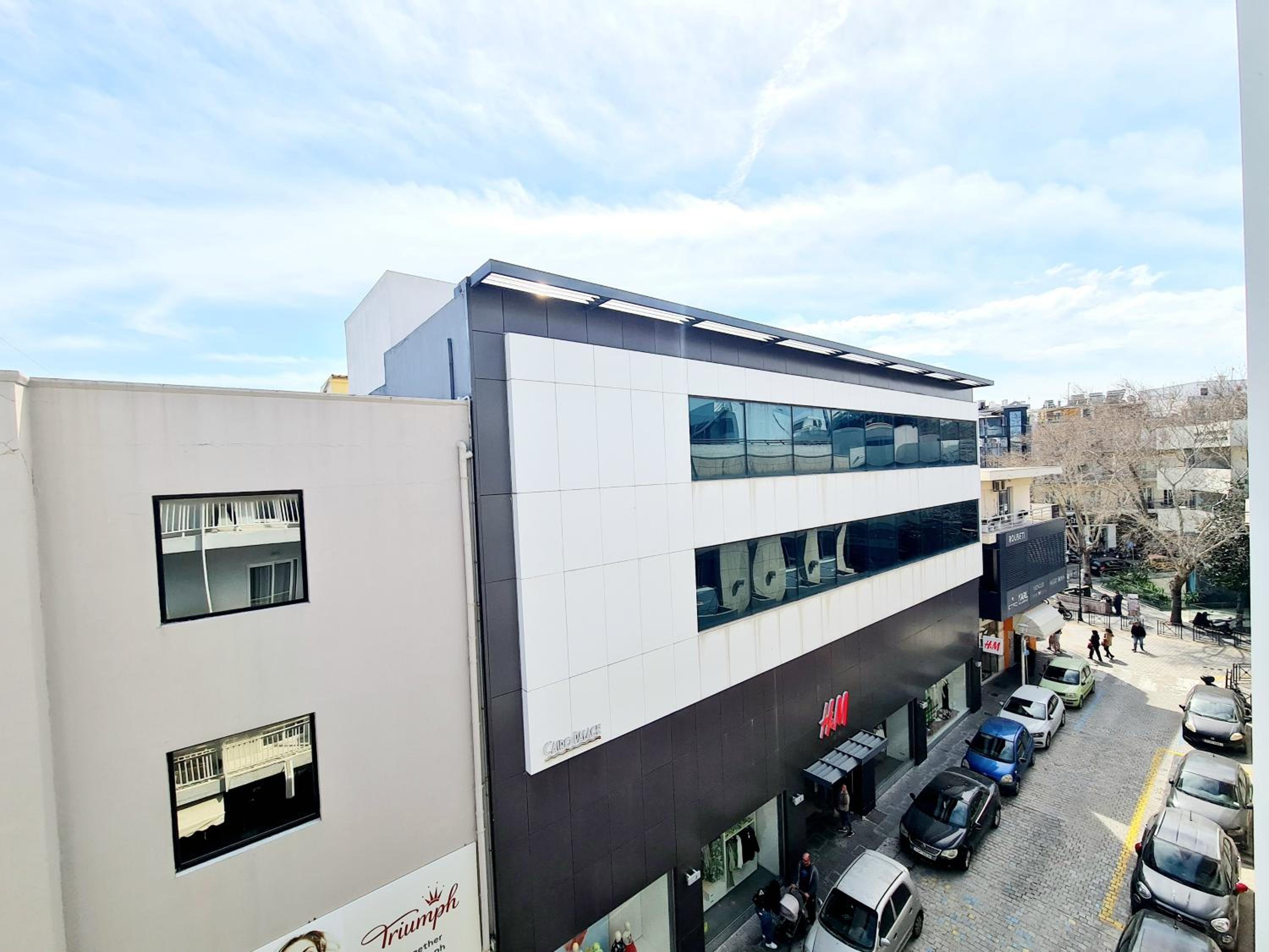 Standard Double or Twin Room with Balcony - Photo 25