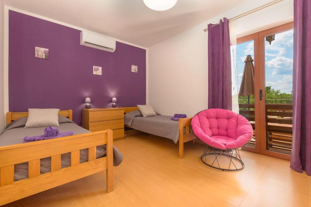 Three-Bedroom Villa photo 2