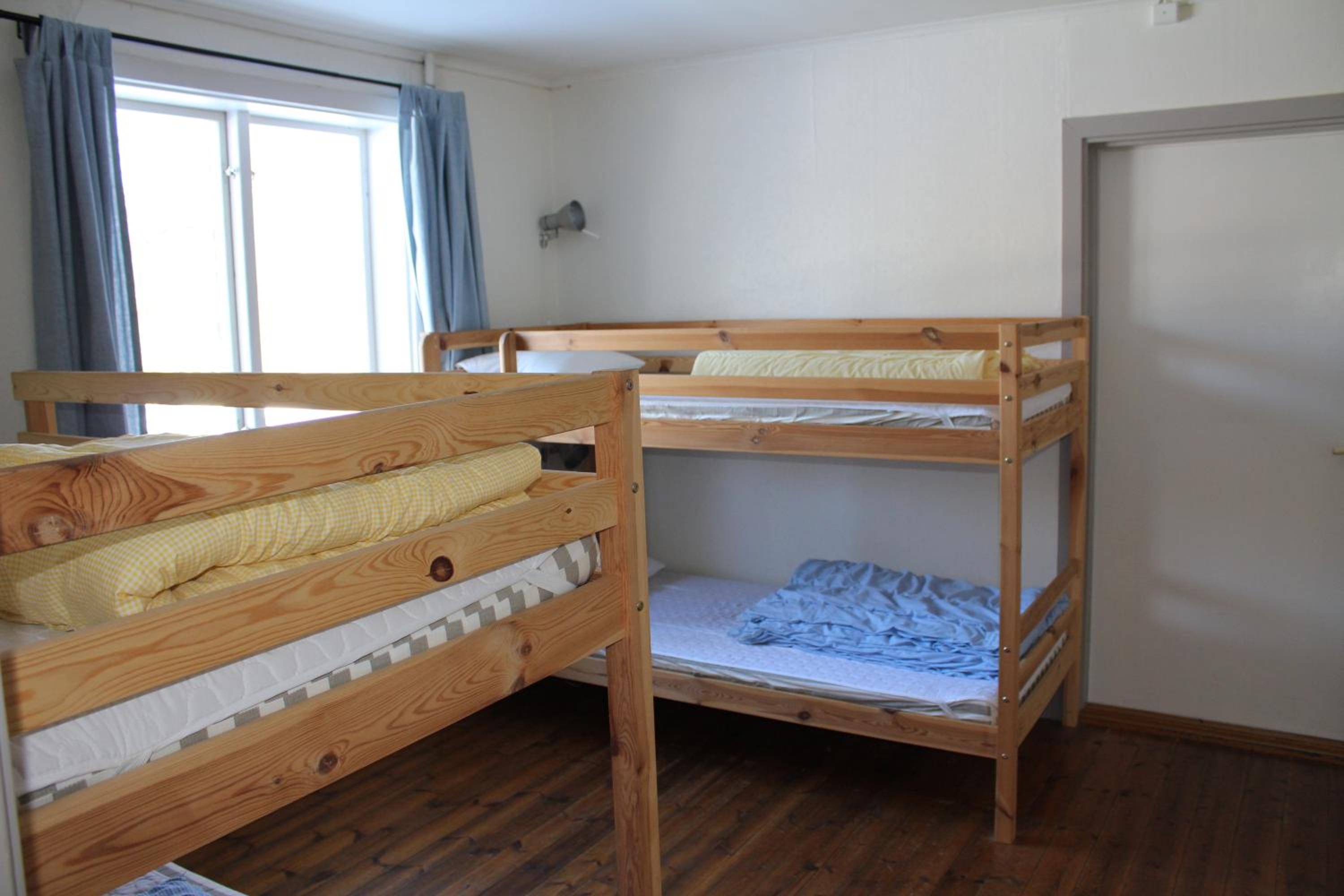 Two-Bedroom Apartment (8 Adults) - Photo 19