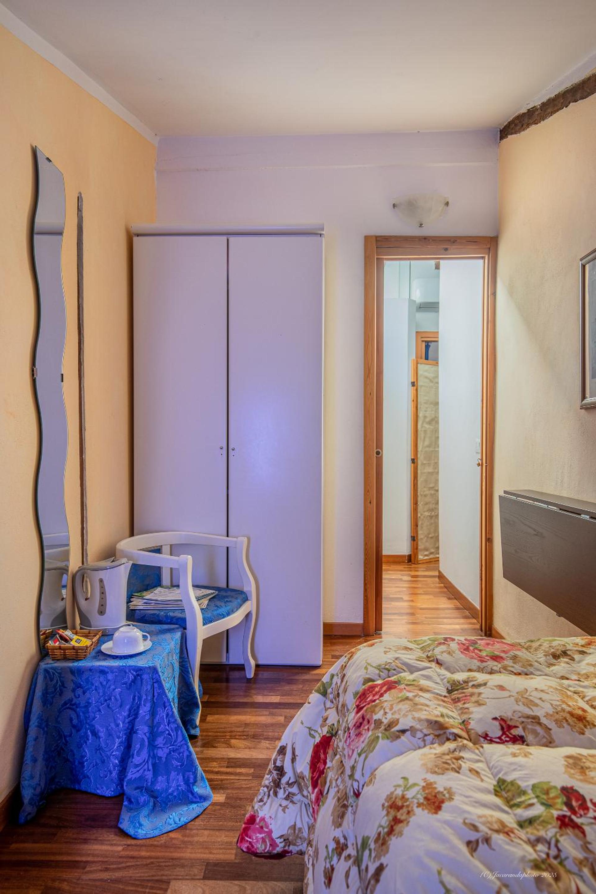 Small Single Room