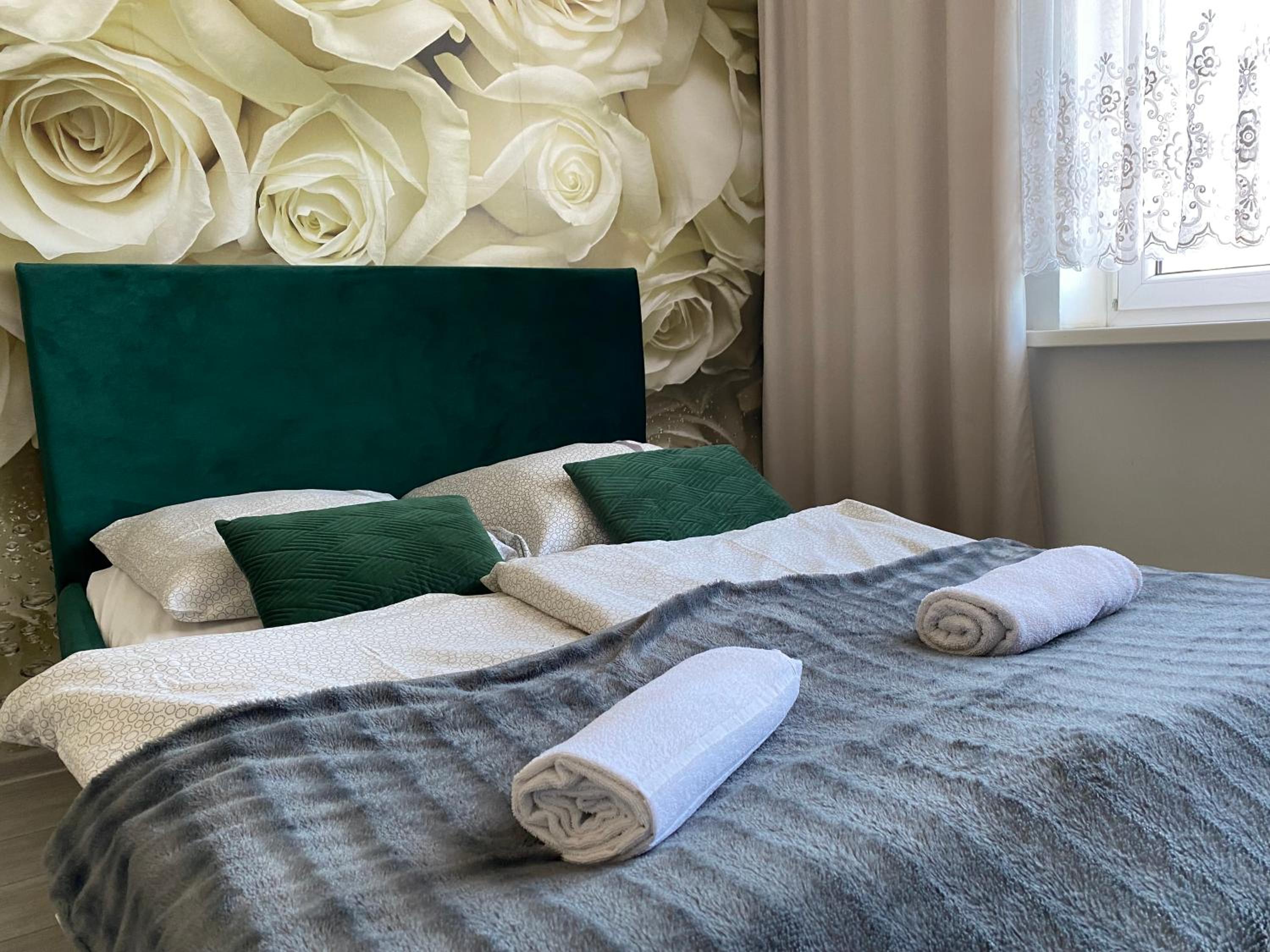 Double Room with Private Bathroom - Photo 3