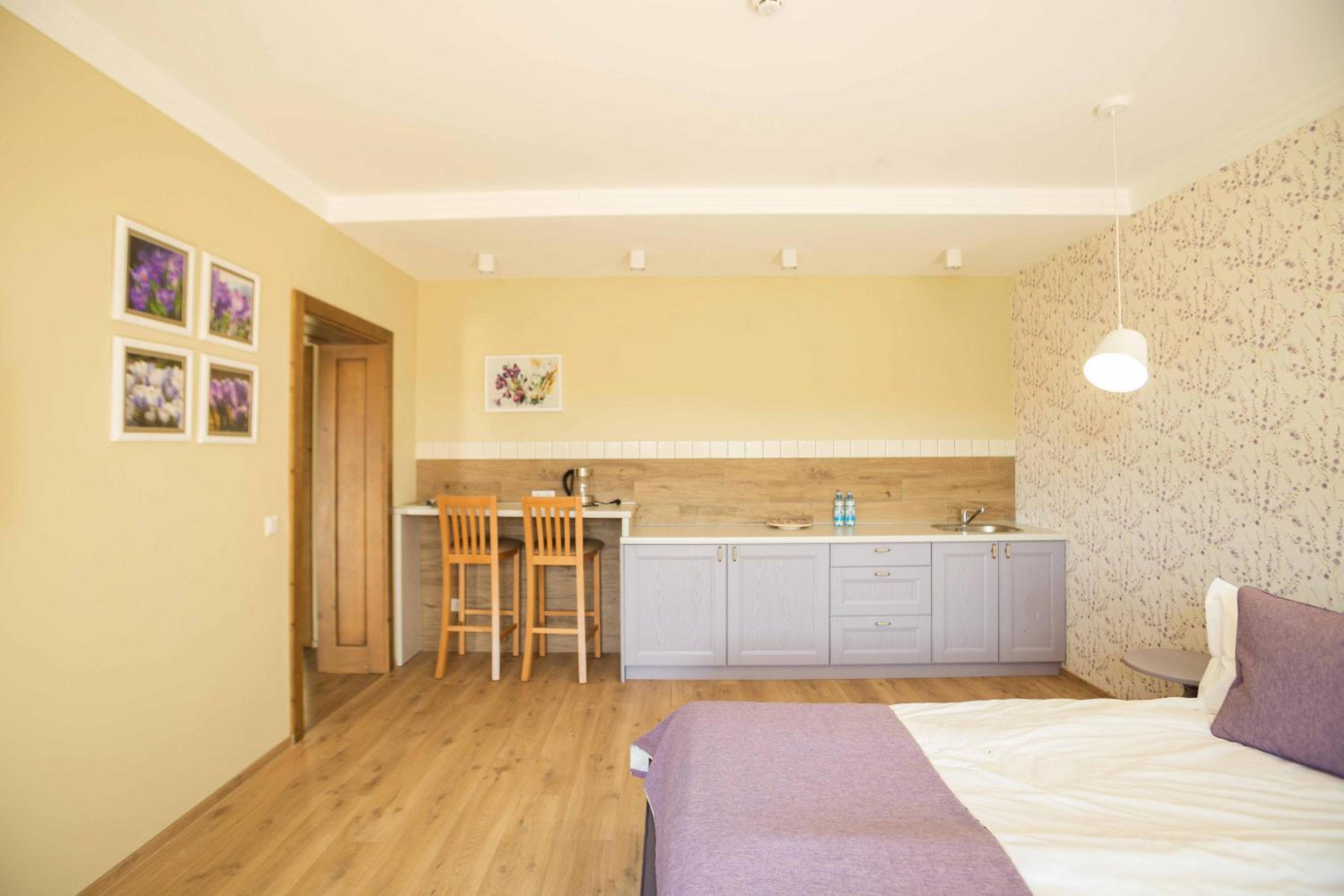 Family Room with Balcony photo 1