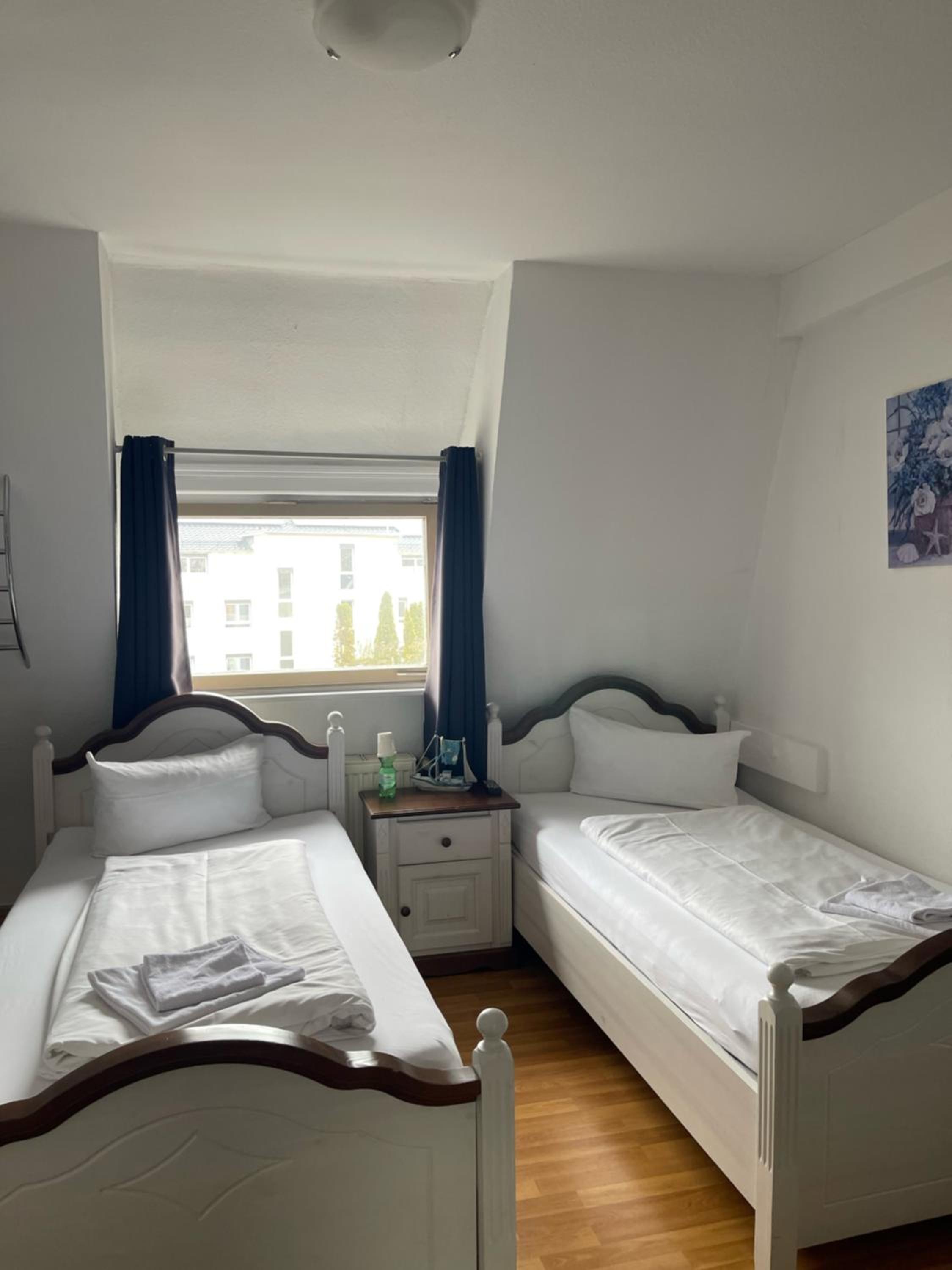 Standard Double Room With Shared Bathroom photo 1