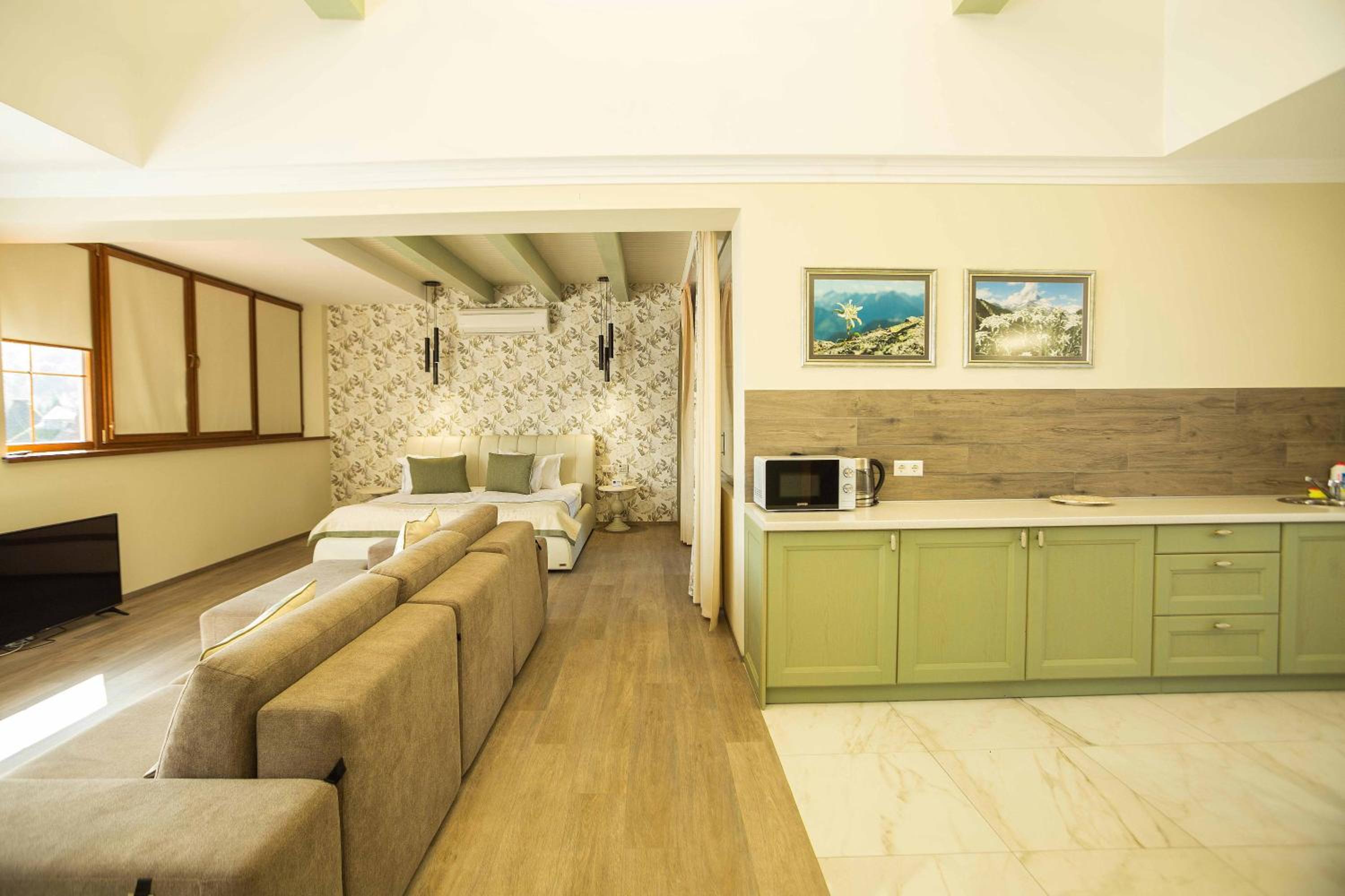 Two-Bedroom Suite photo 3