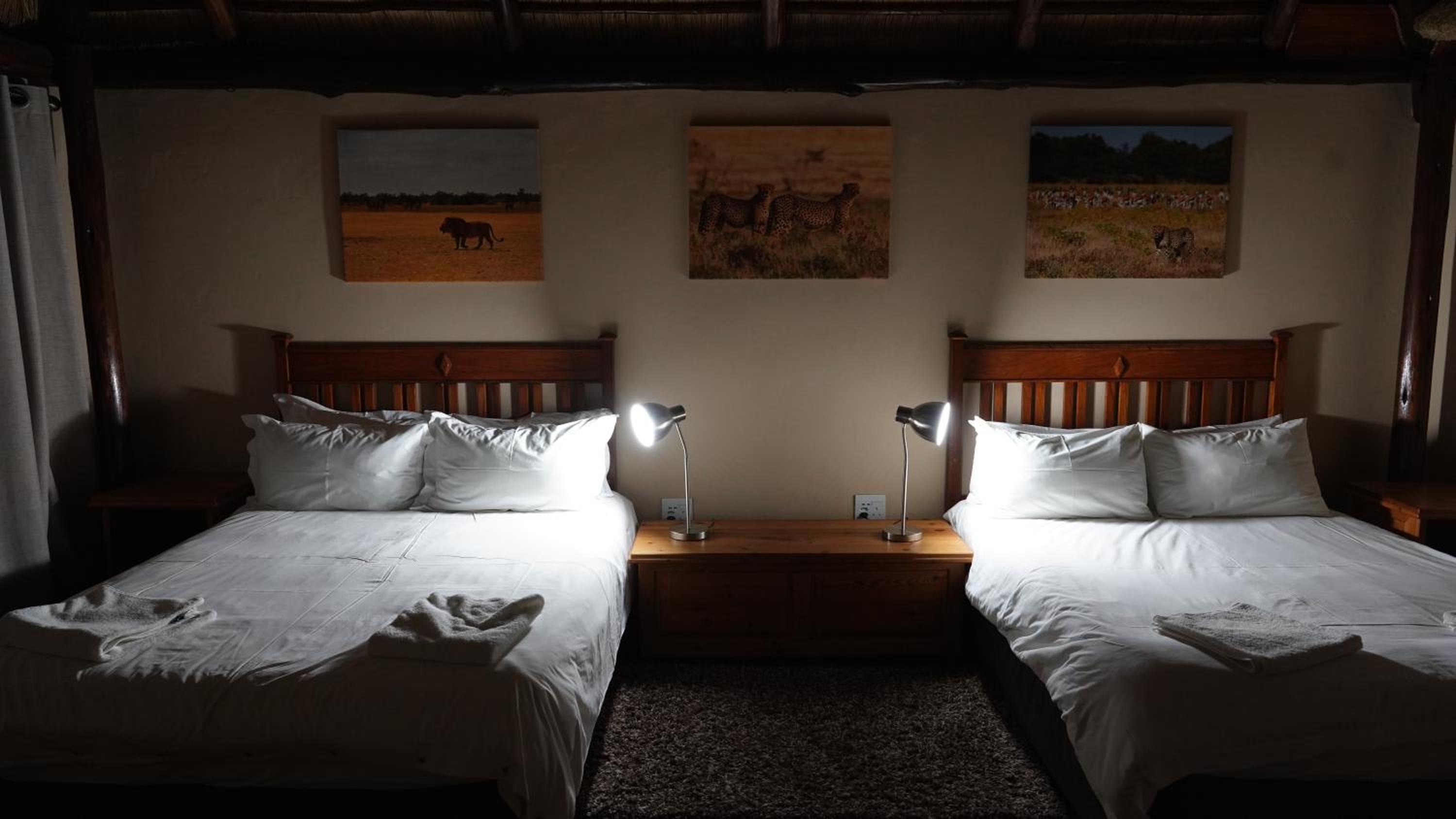 Deluxe Double Room - Photo 8