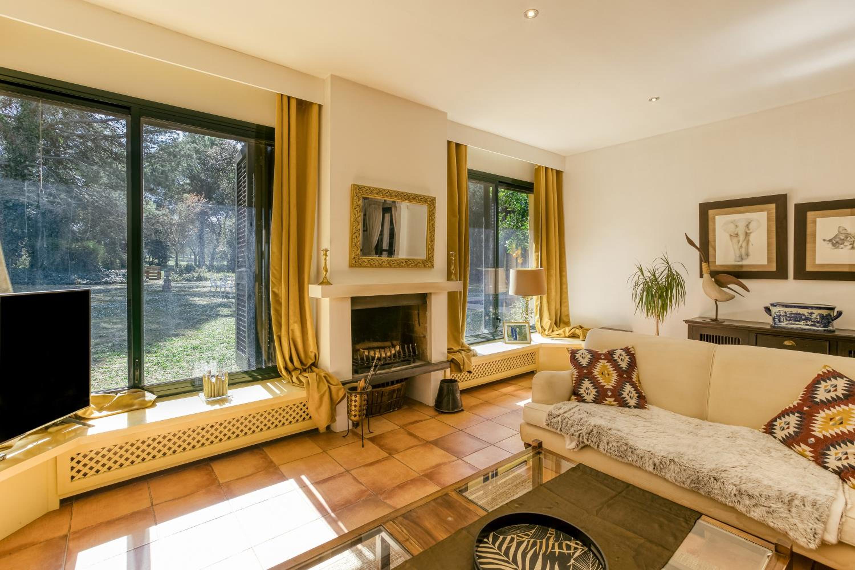 Villa con vistas al jardín