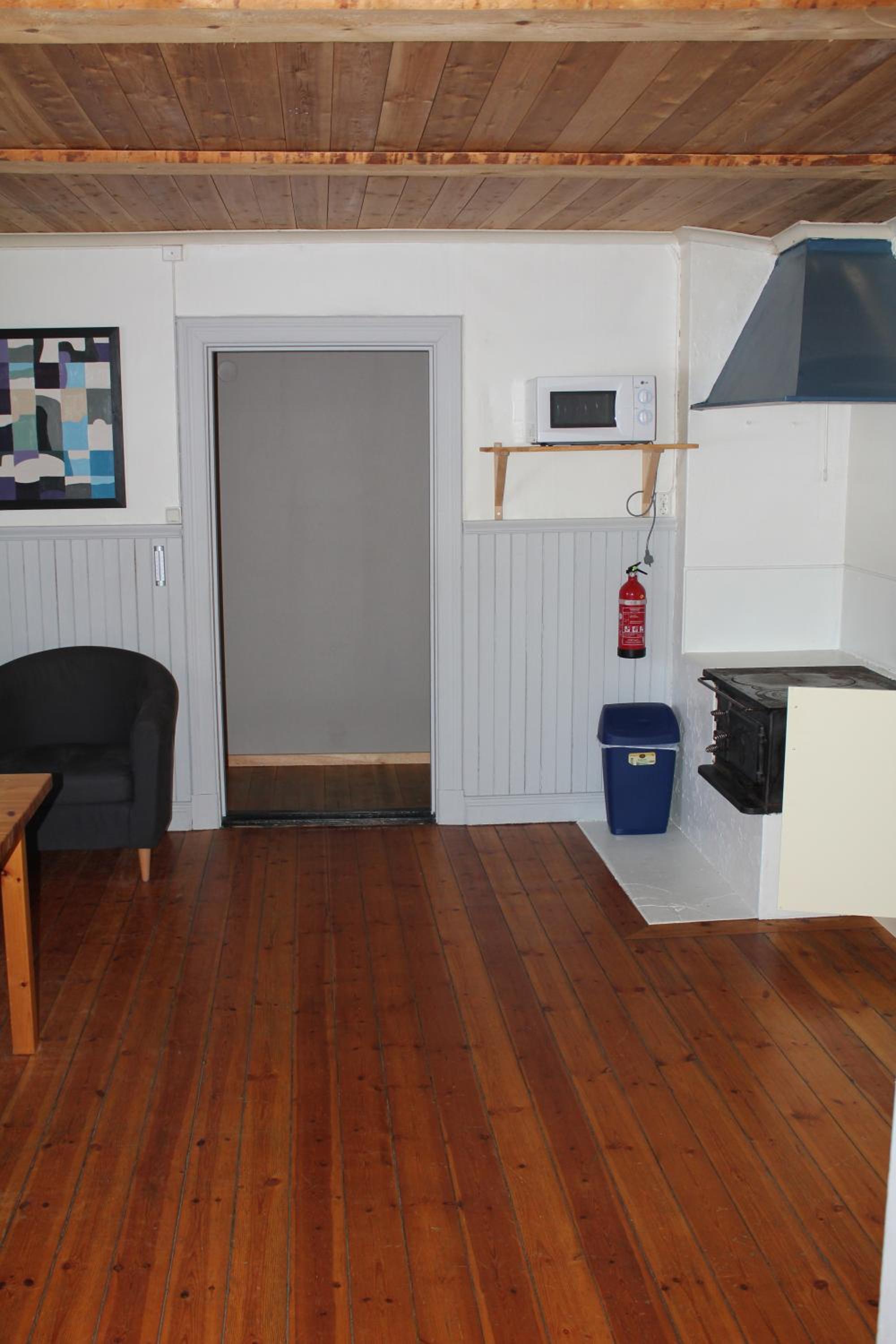 Two-Bedroom Apartment (4 Adults) - Photo 12