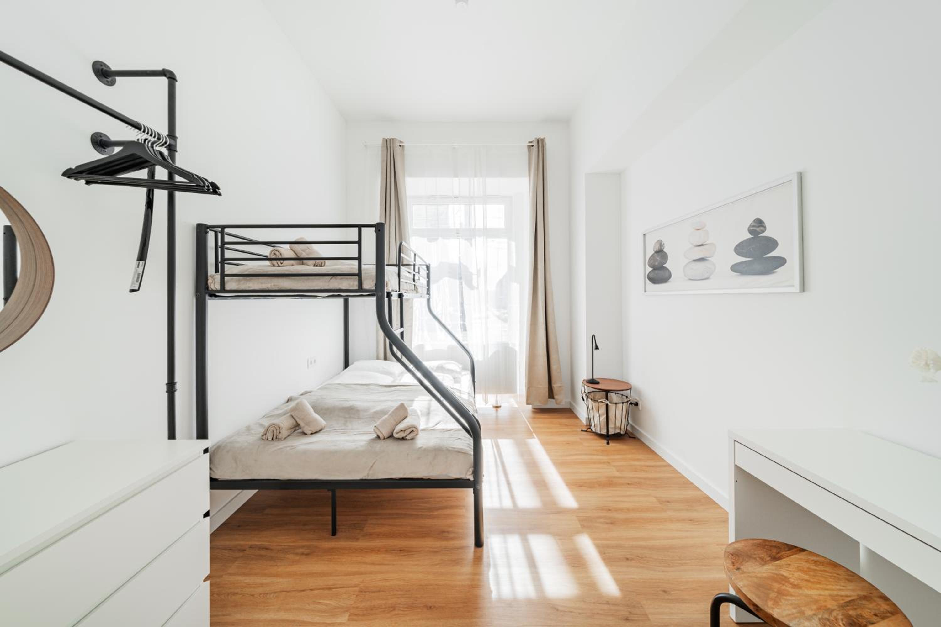 Triple Room With Shared Bathroom