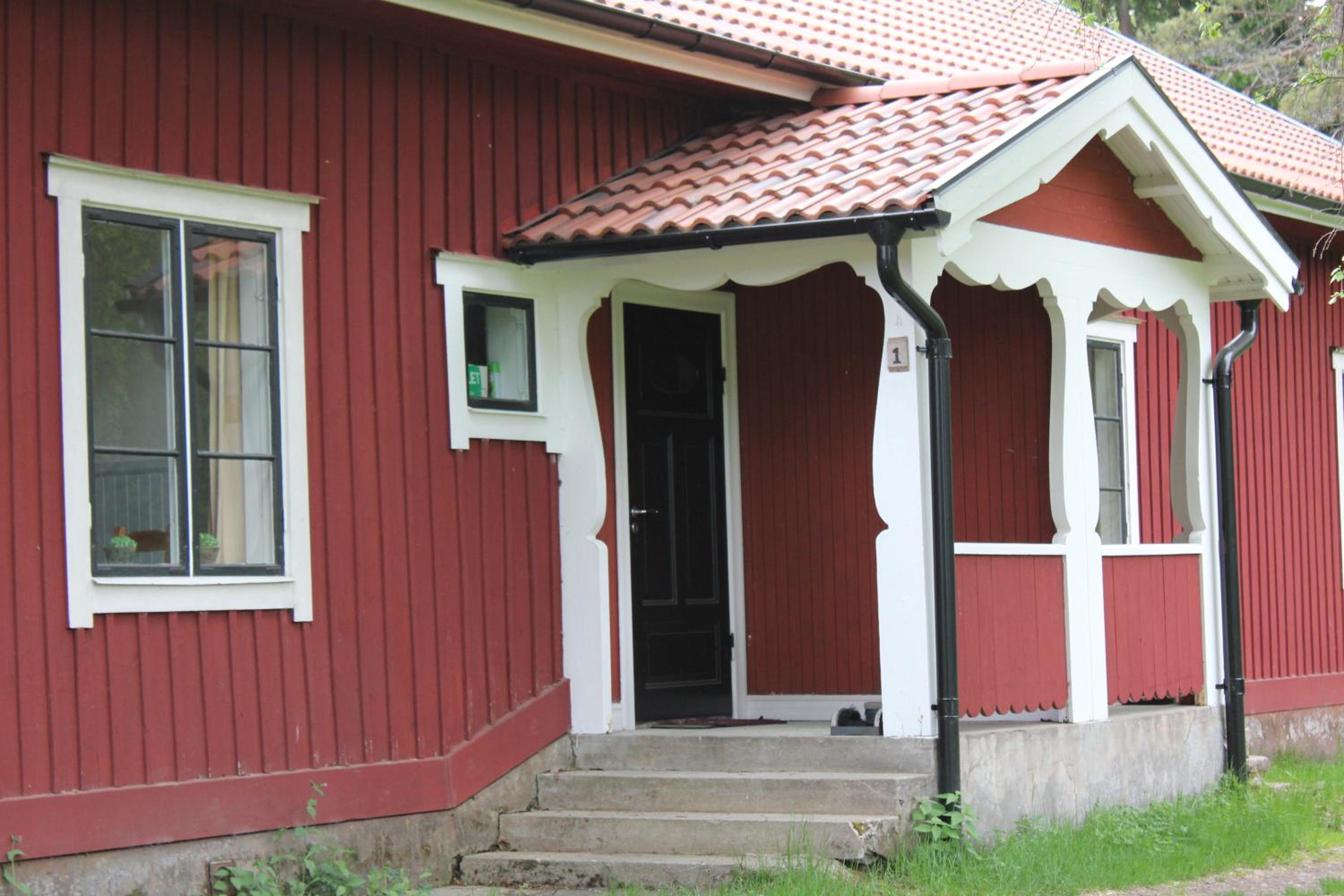Two-Bedroom Apartment (4 Adults) - Photo 27