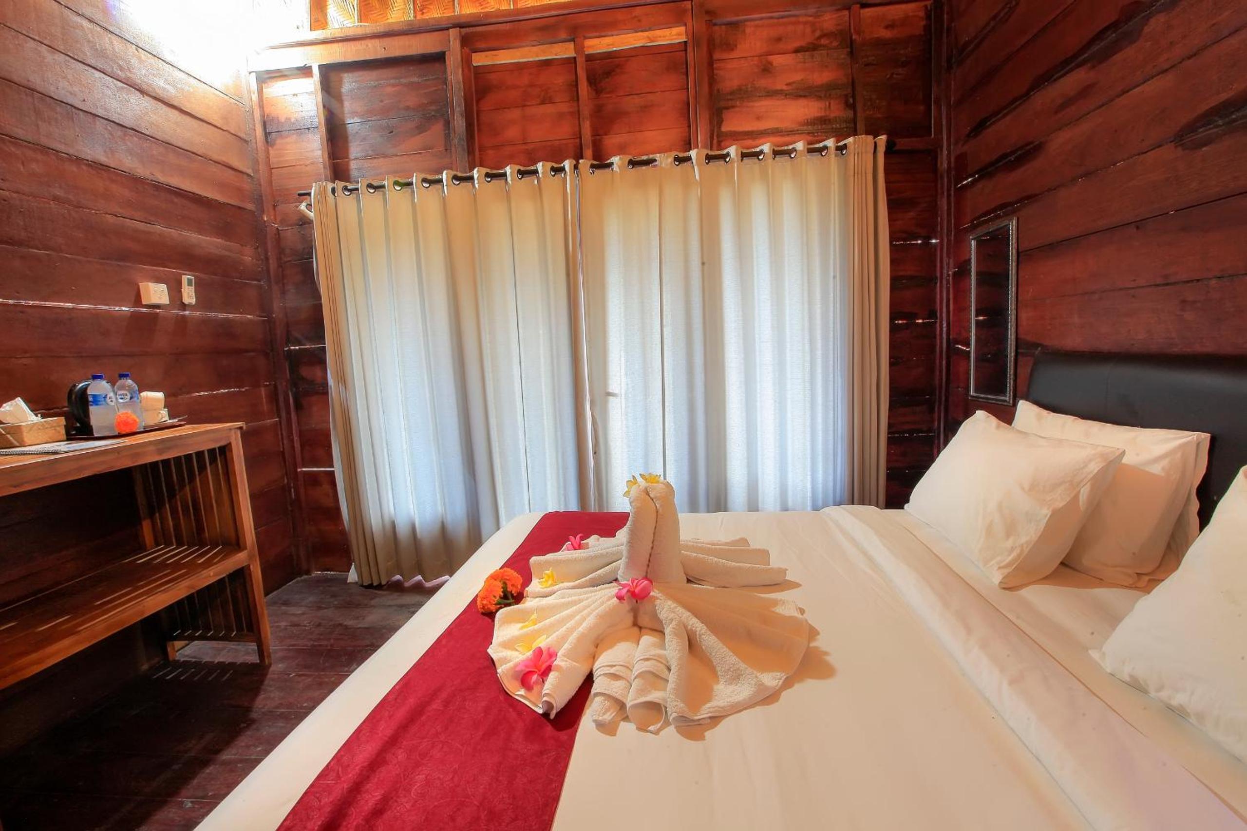 One-Bedroom Villa - Photo 13