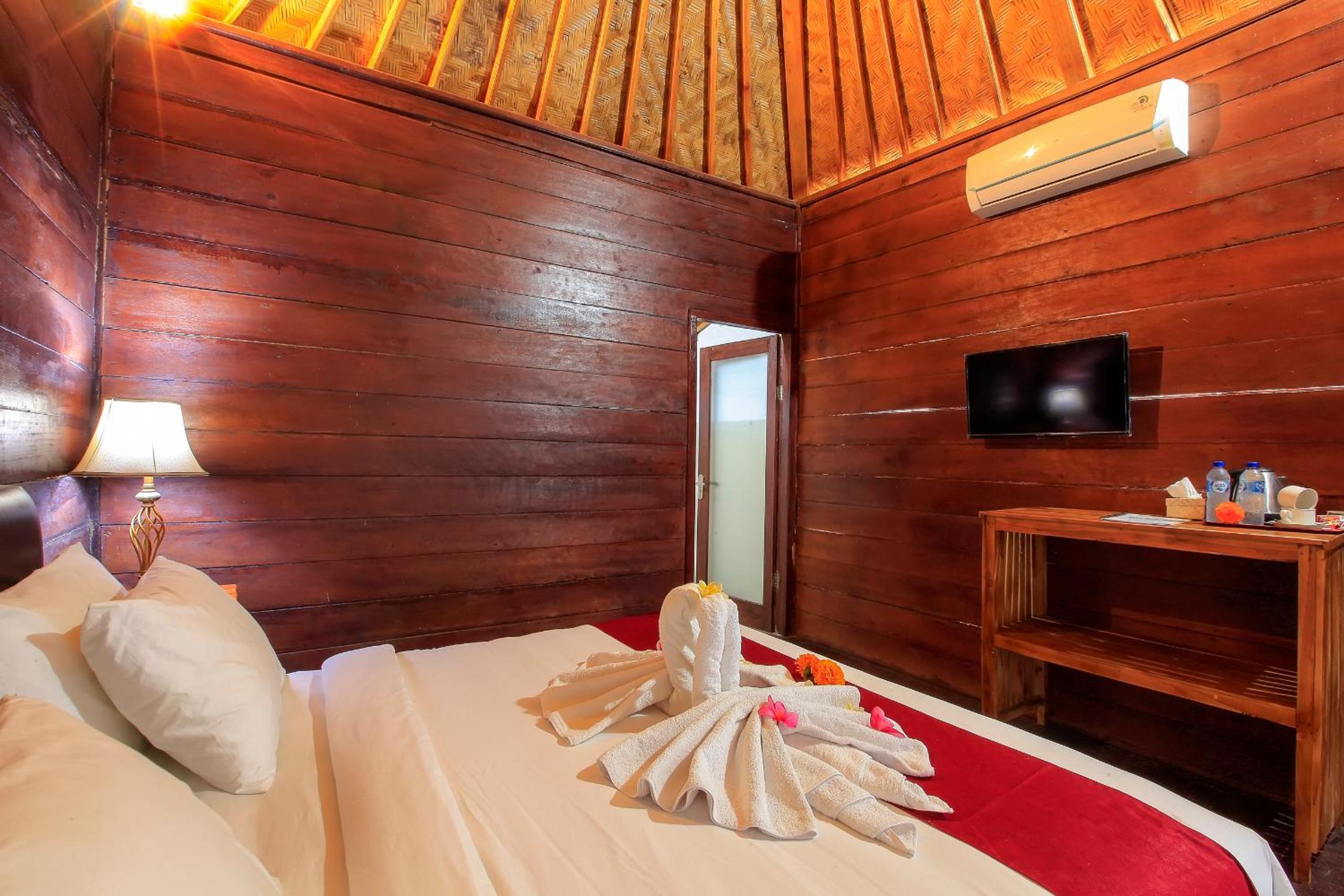 One-Bedroom Villa - Photo 45
