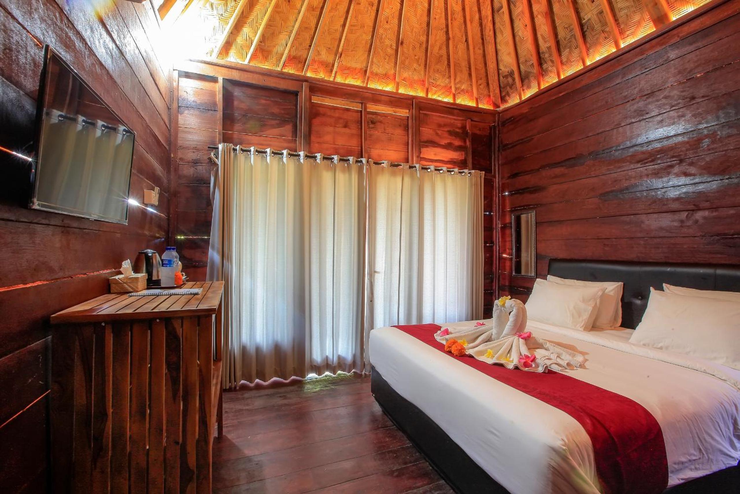 One-Bedroom Villa - Photo 12