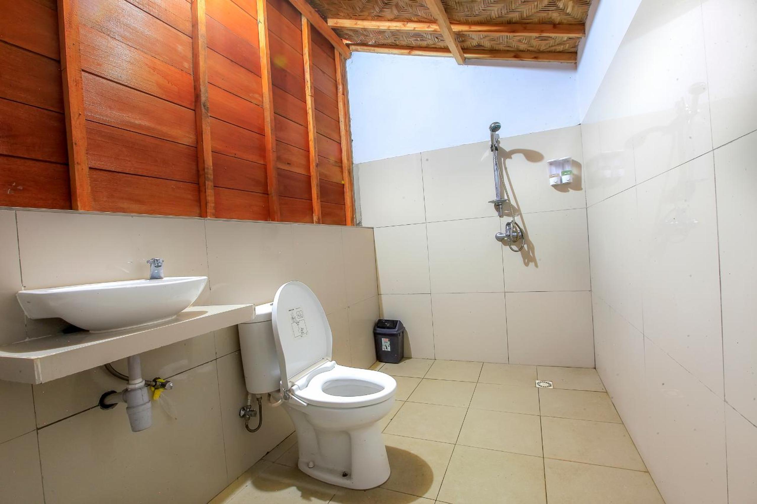 One-Bedroom Villa - Photo 40
