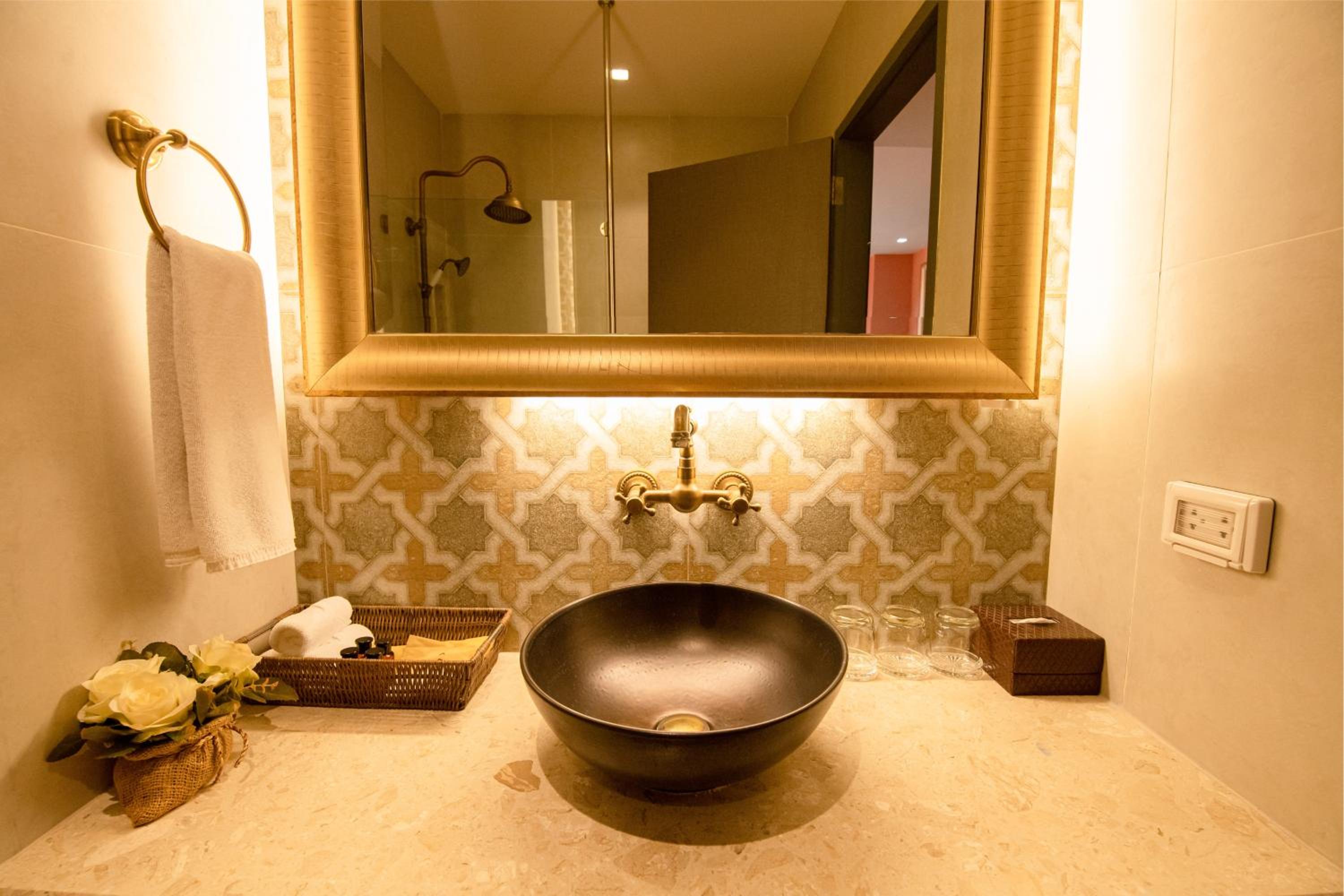 Amman Deluxe Plus photo 2