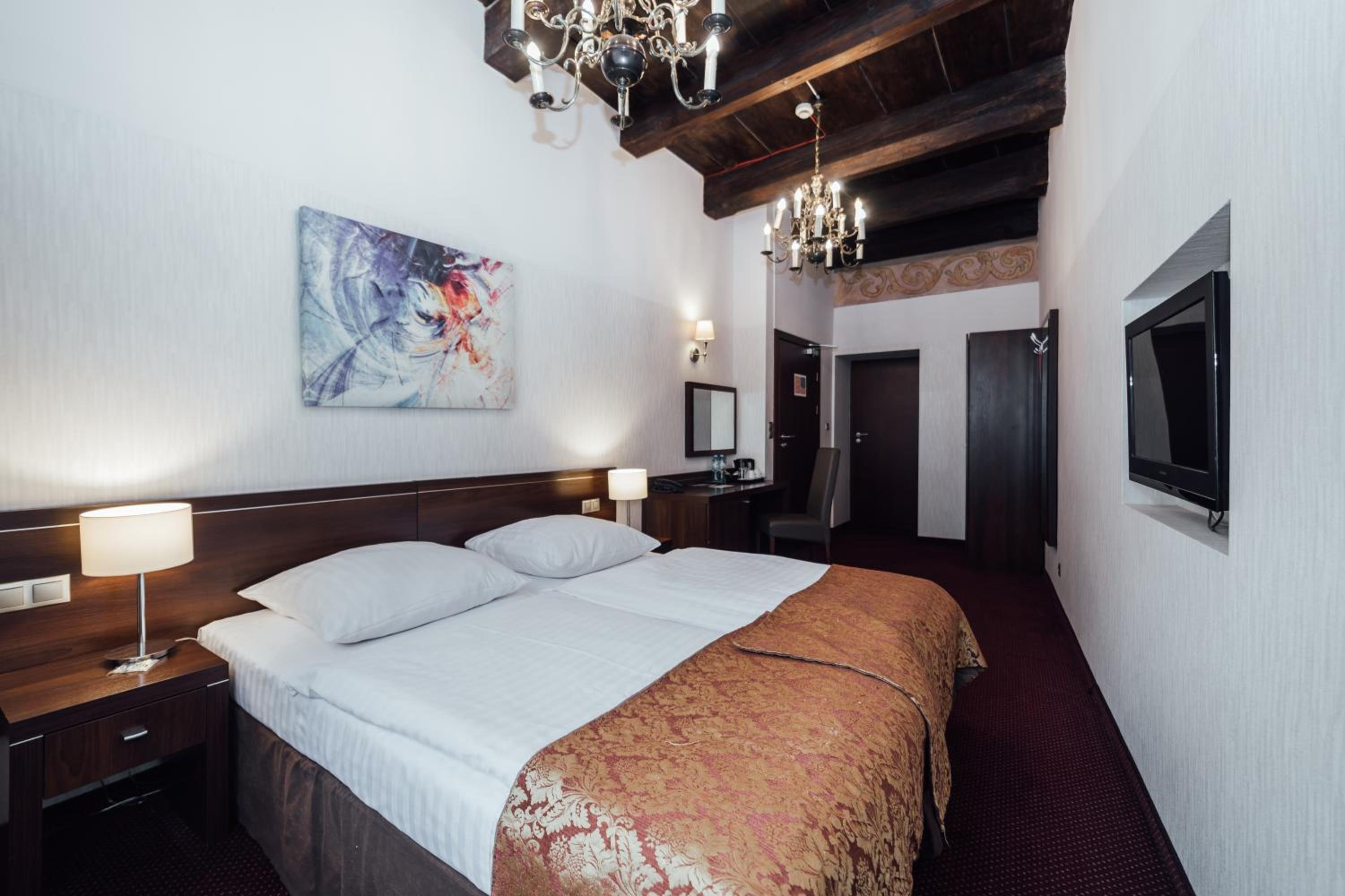 Superior Double Room - Photo 8