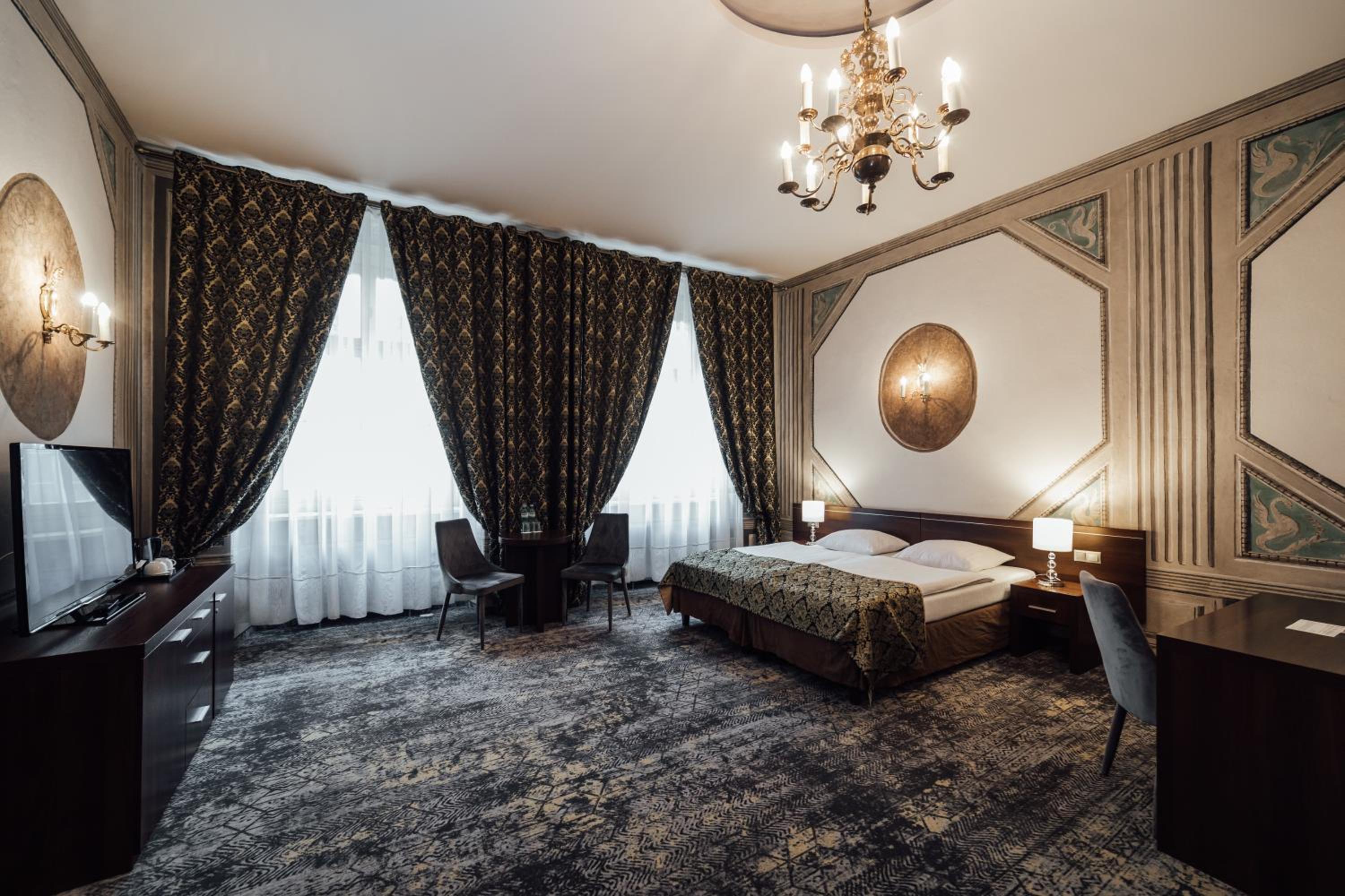 Deluxe Double or Twin Room - Photo 3