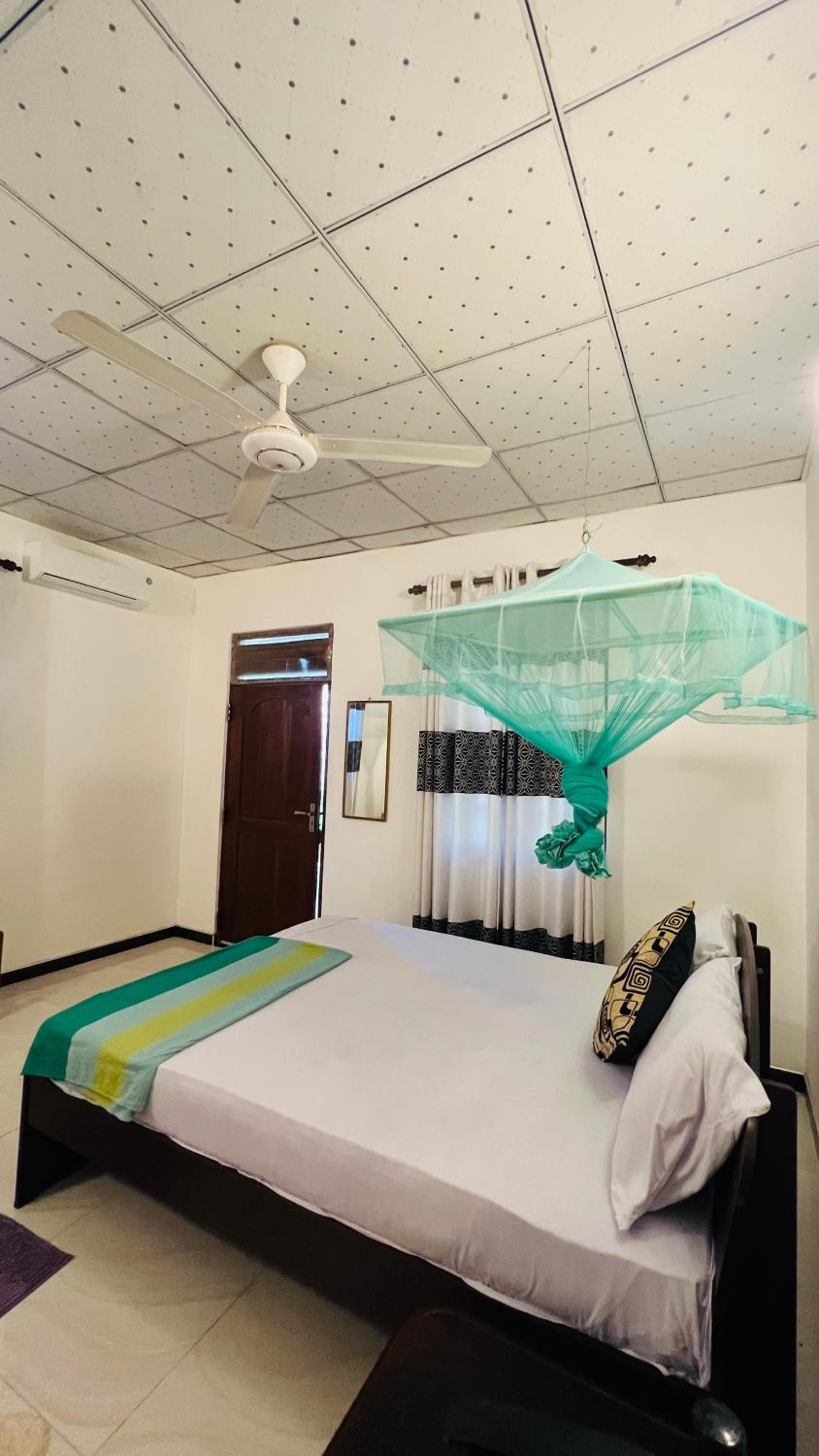 Budget Double Room photo 1