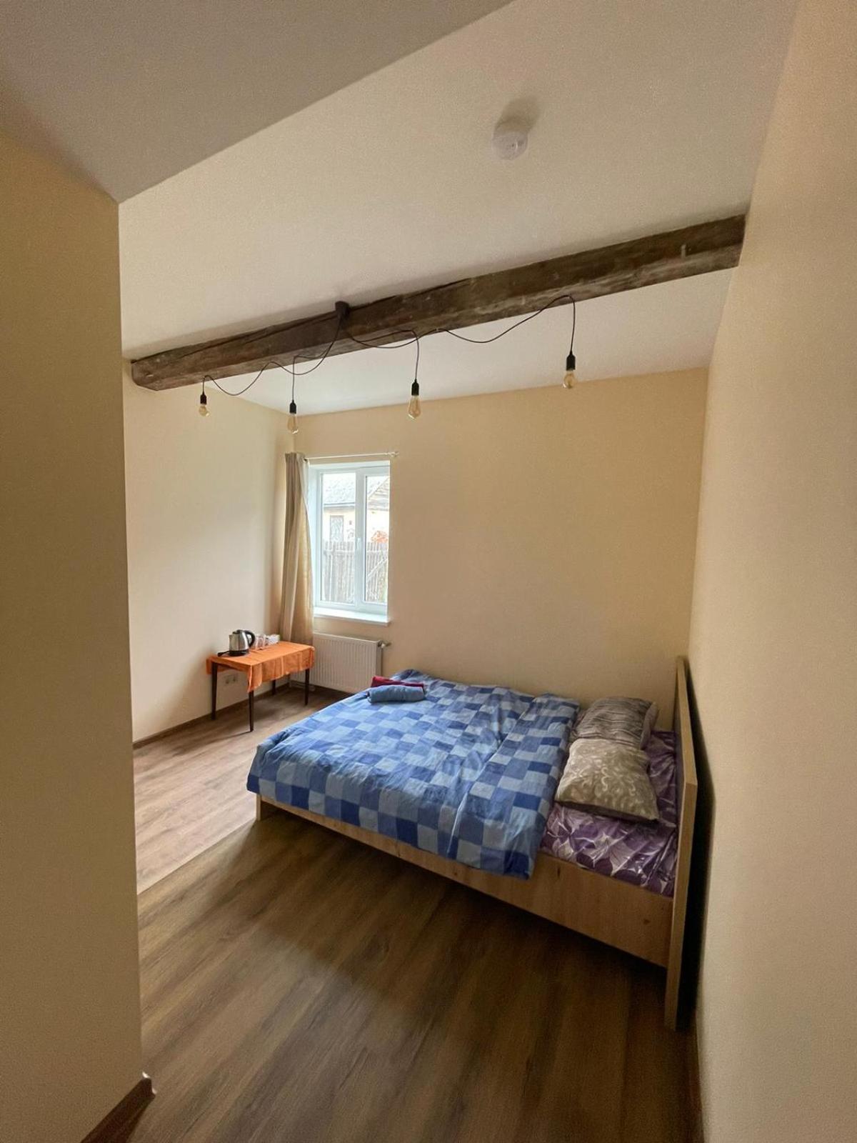 Double Room with Private Bathroom - Photo 3