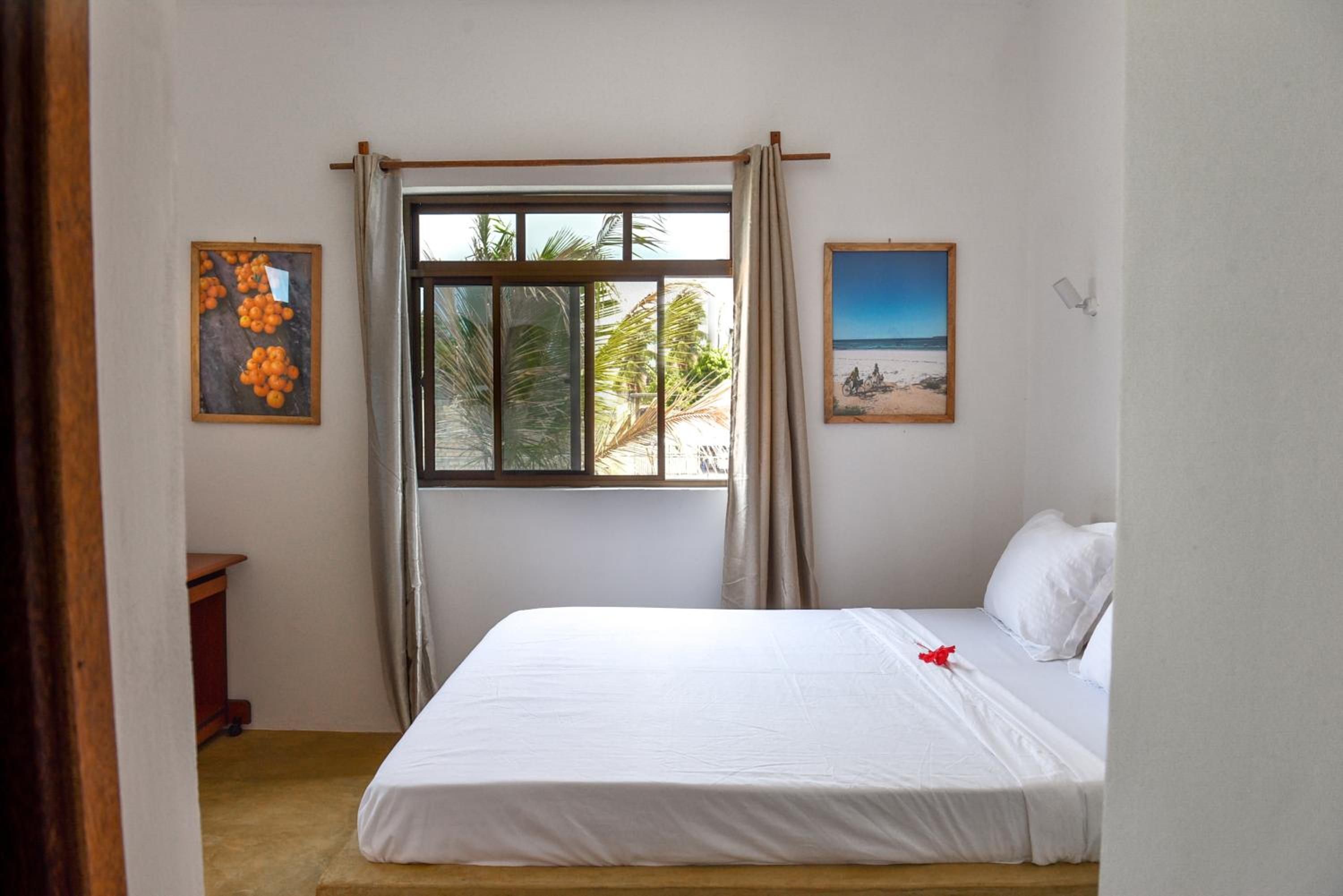 Double Room with Private Bathroom - Photo 1