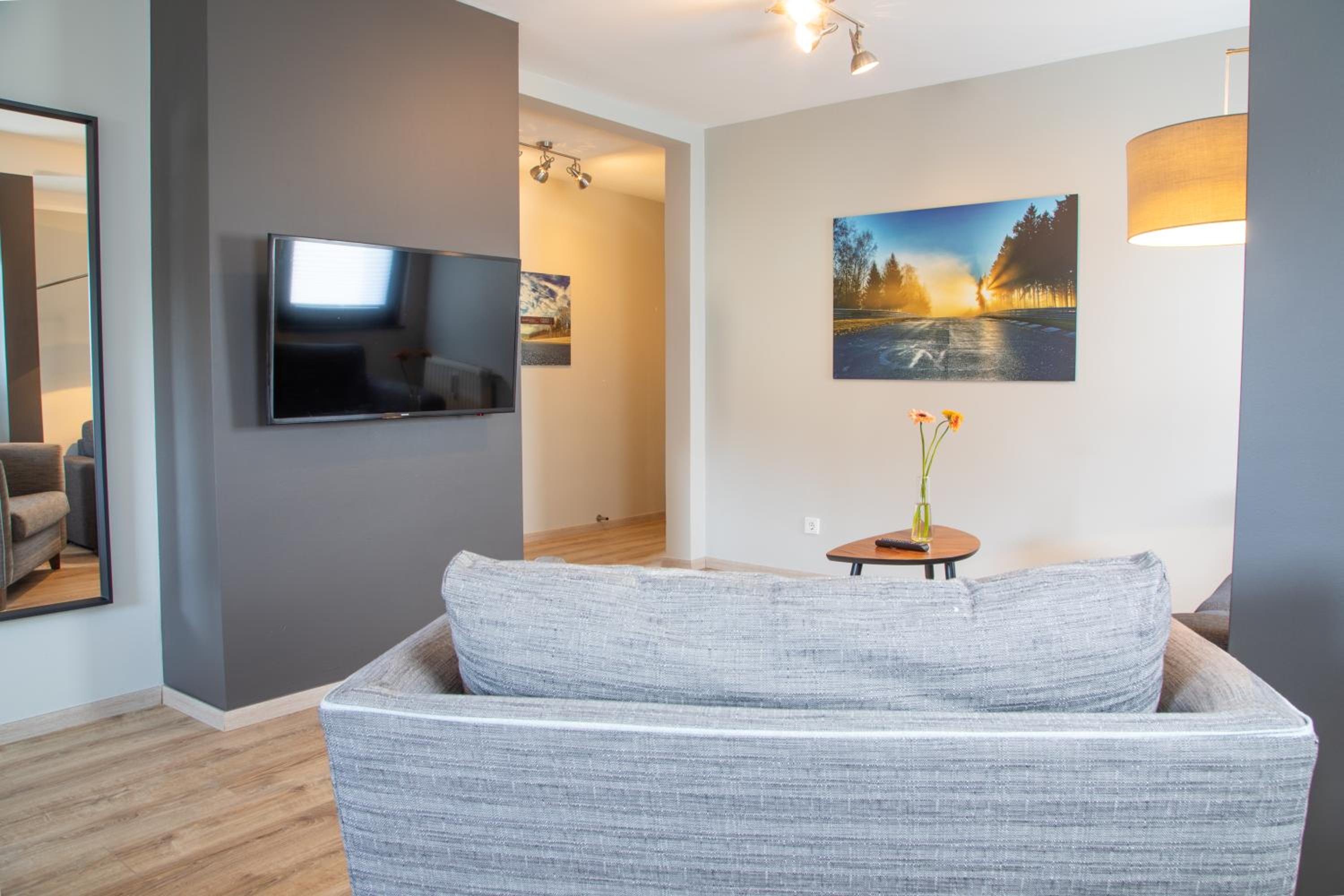 Deluxe Junior Suite photo 2