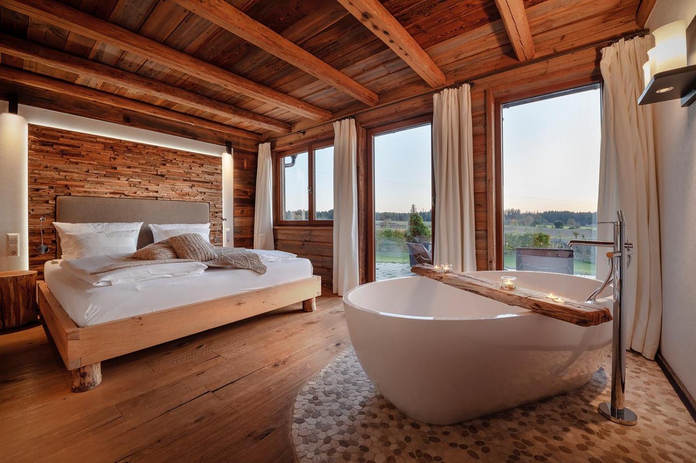 Superior Chalet