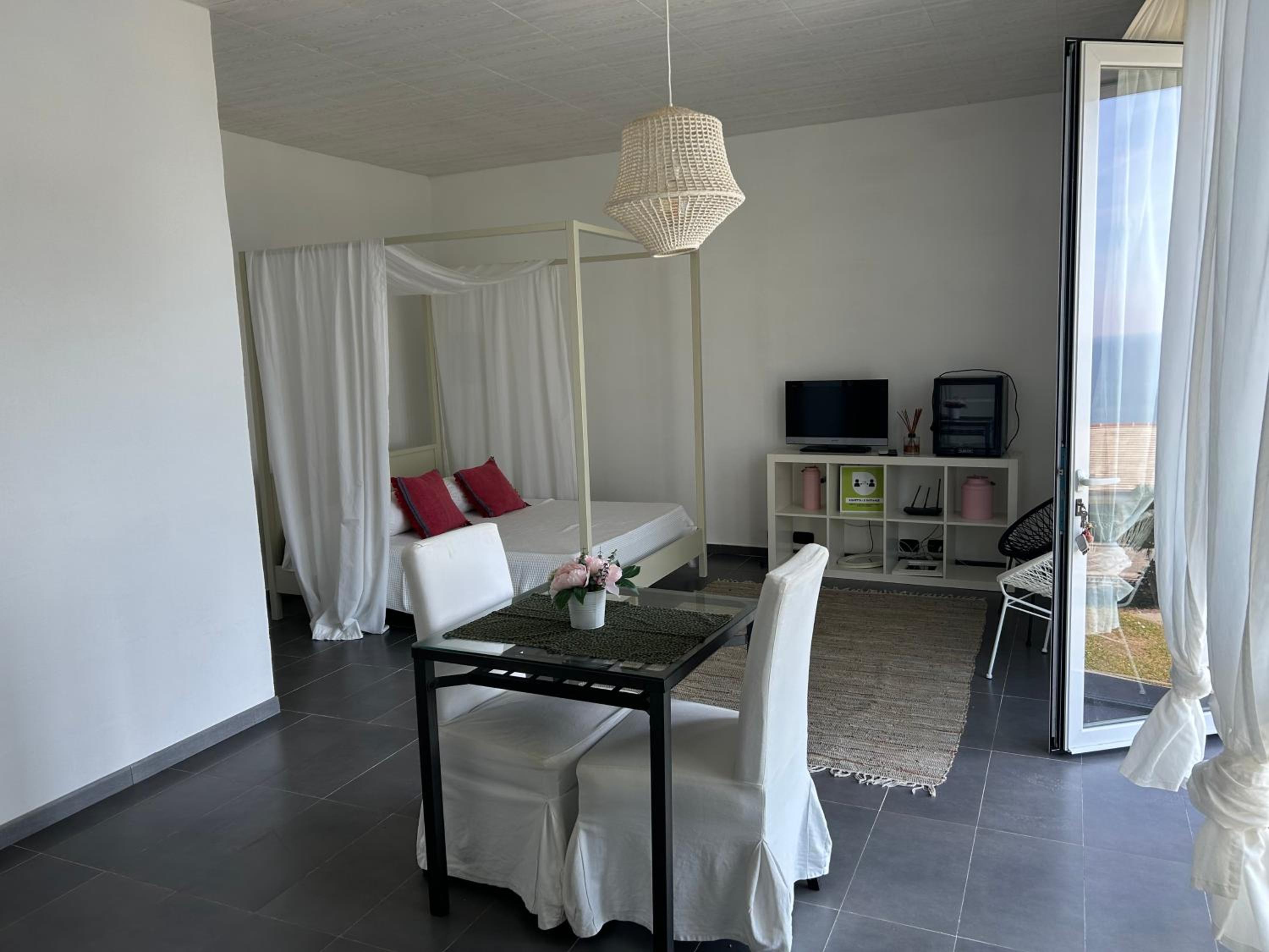 One-Bedroom House