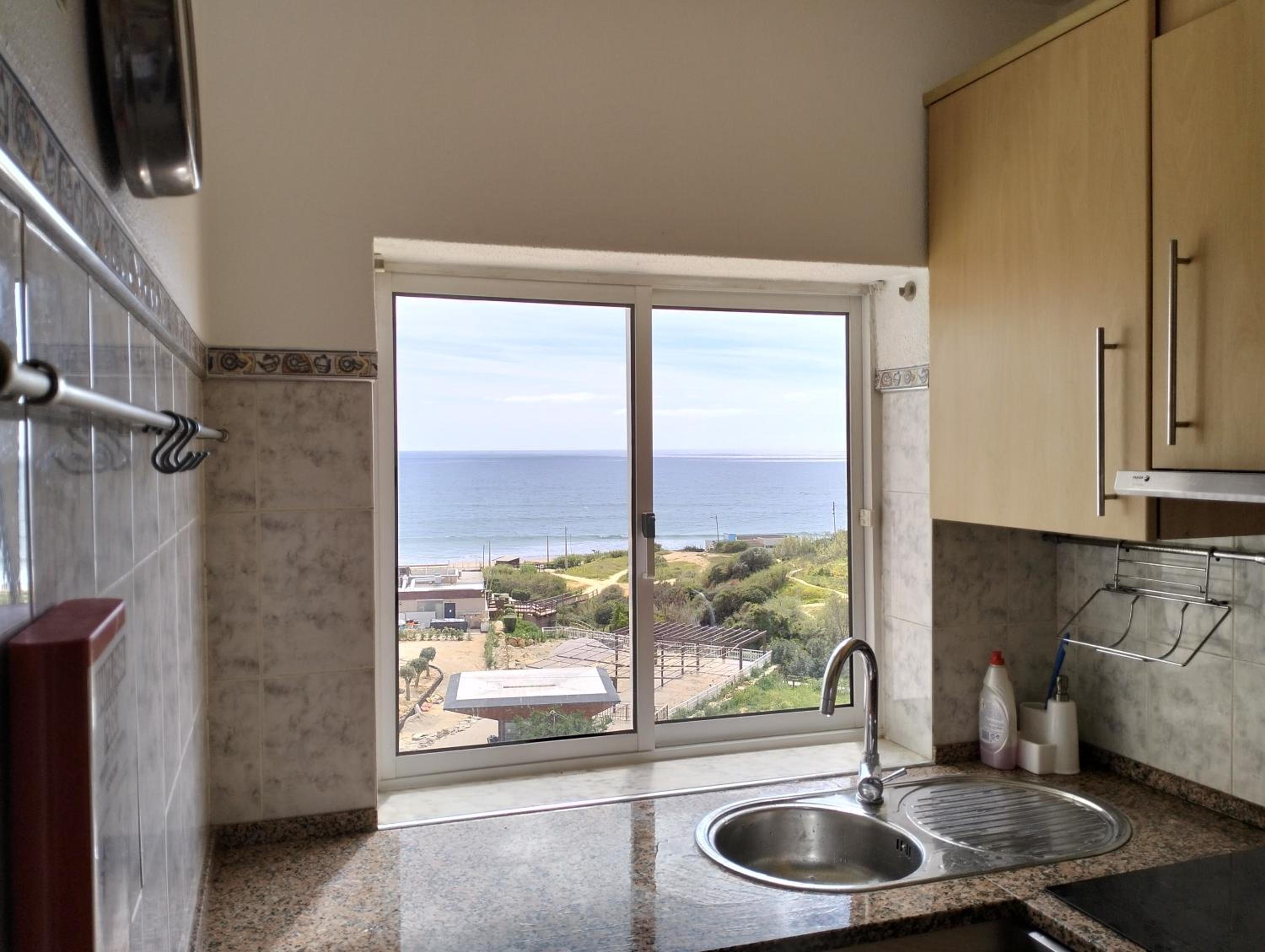 Apartment with Sea View photo 2