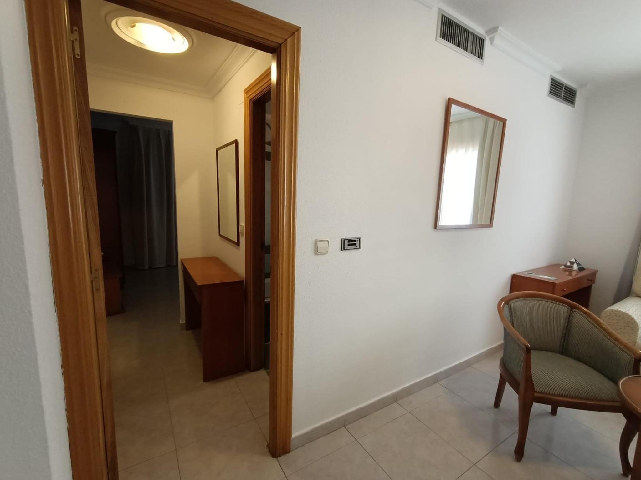 Deluxe Double Room photo 2