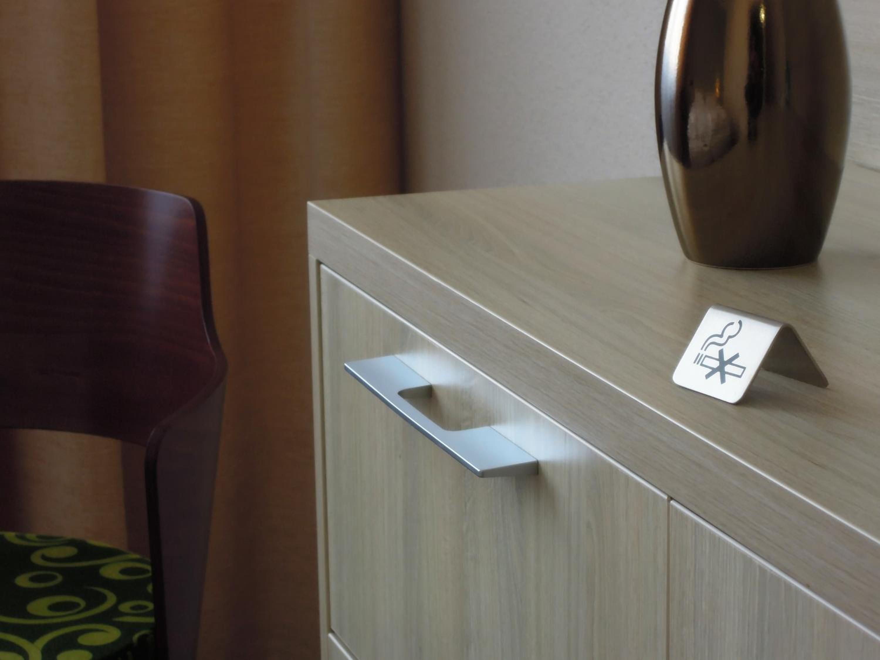 Two-Bedroom Family Suite - Photo 16