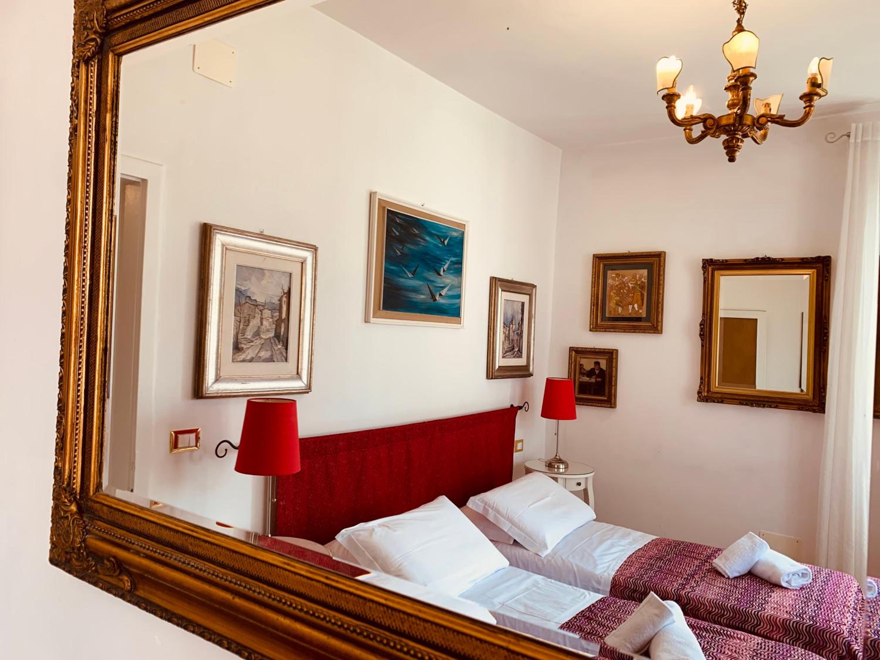 Two-Bedroom Apartment with Terrace and Canal View - Cannaregio 2438 photo 3