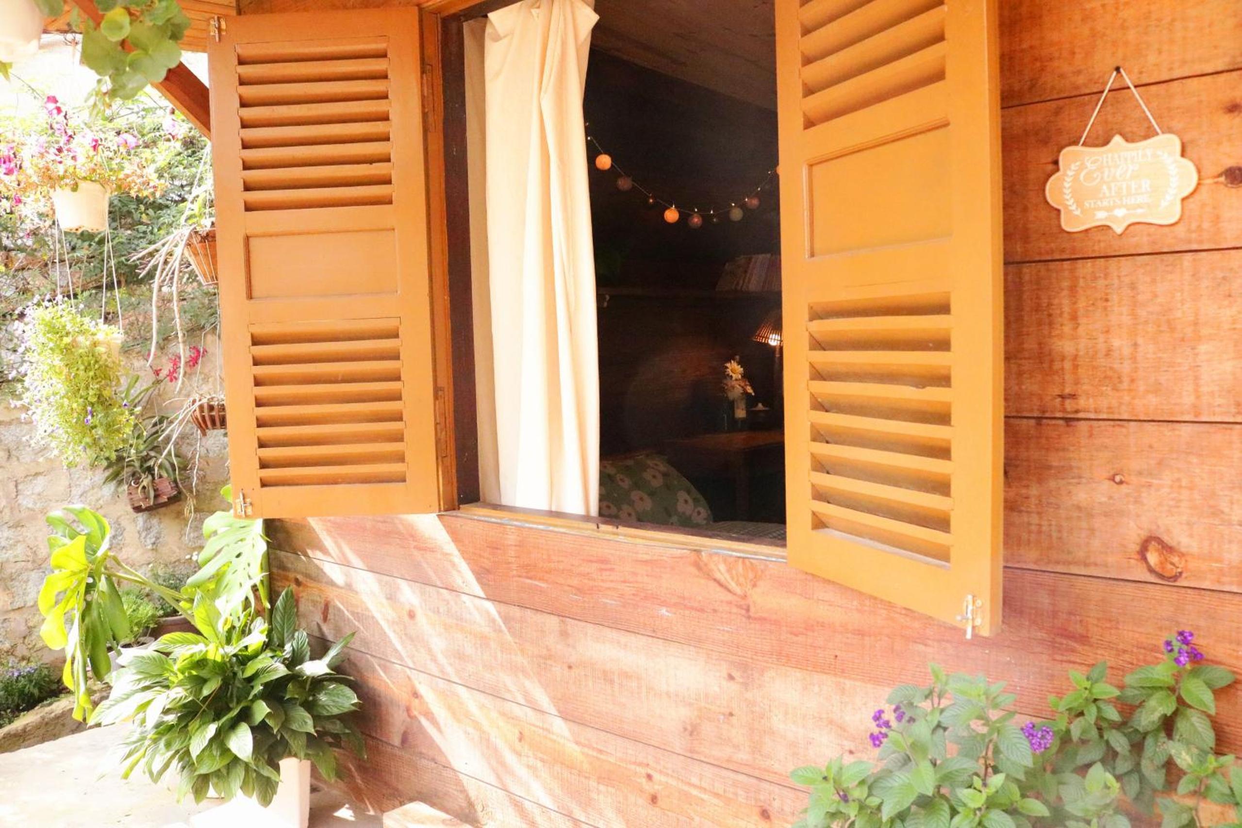 Double Room with Garden View - Photo 3