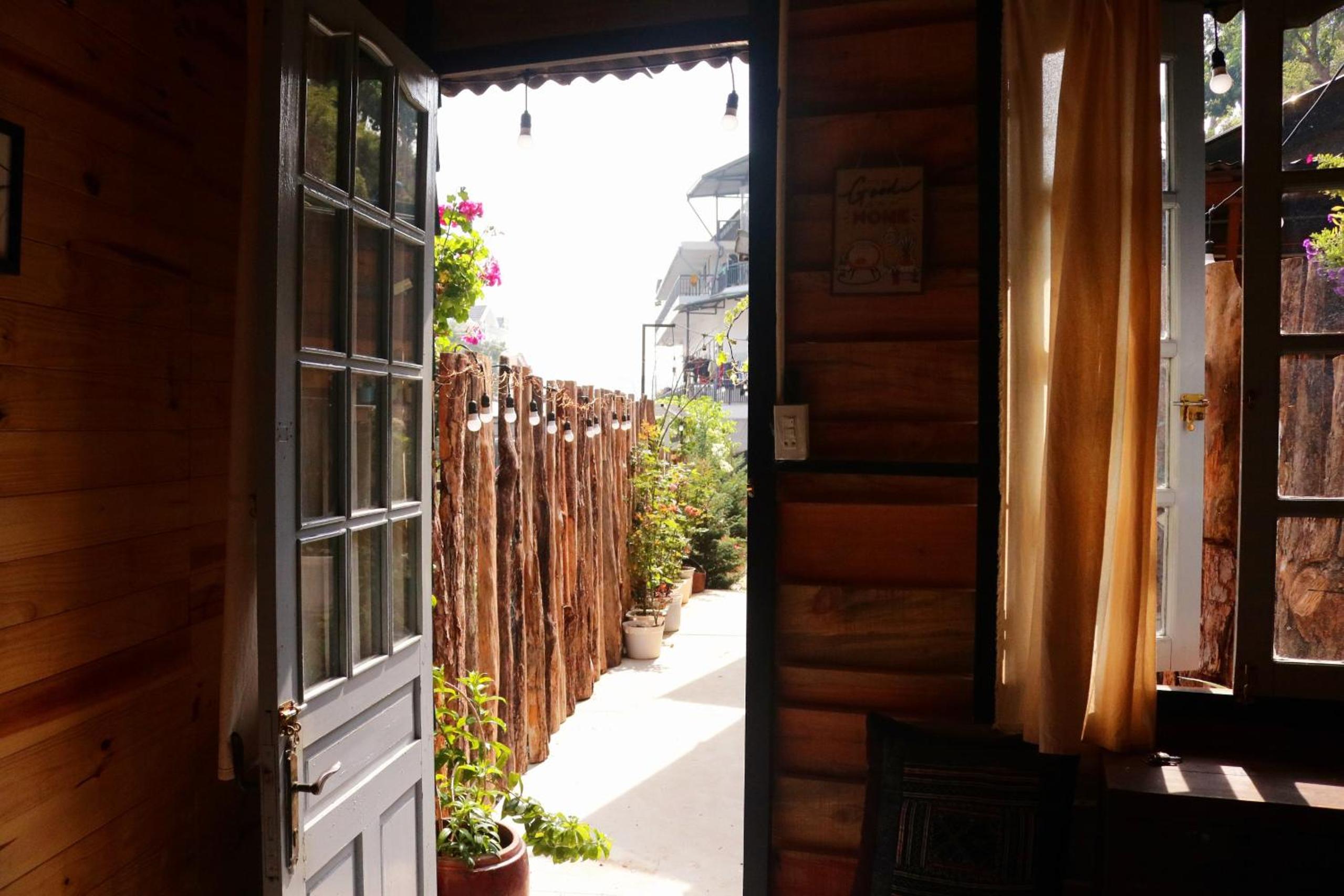 Twin Room with Garden View - Photo 7
