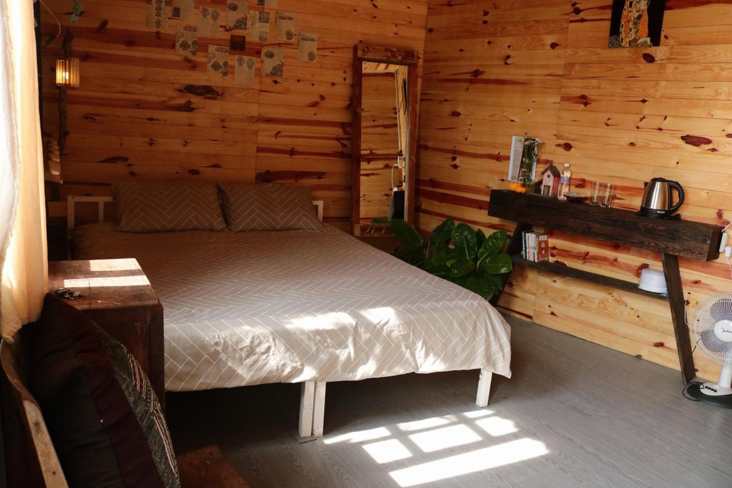 Twin Room with Garden View - Photo 11