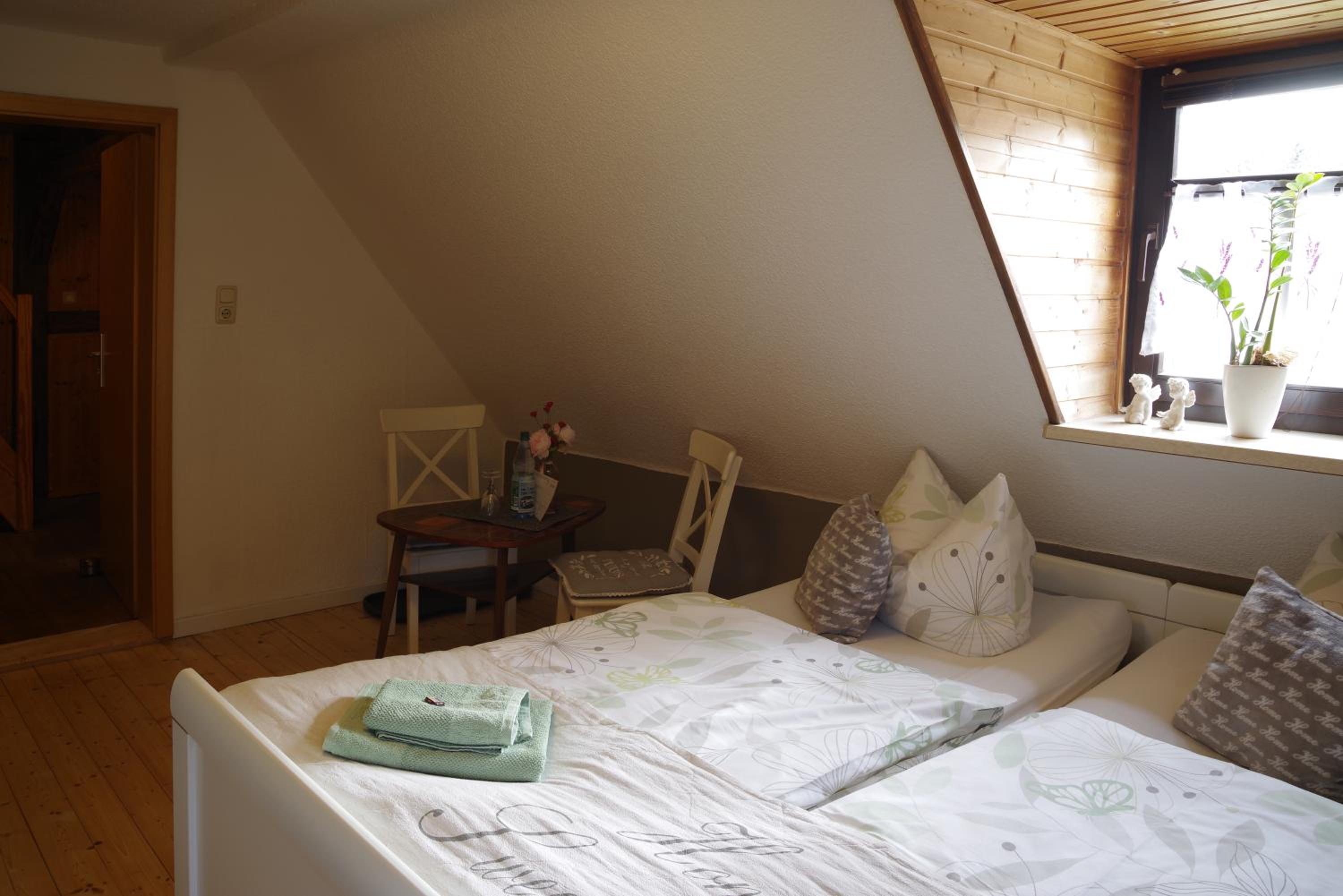 Double Room with Private External Bathroom photo 2