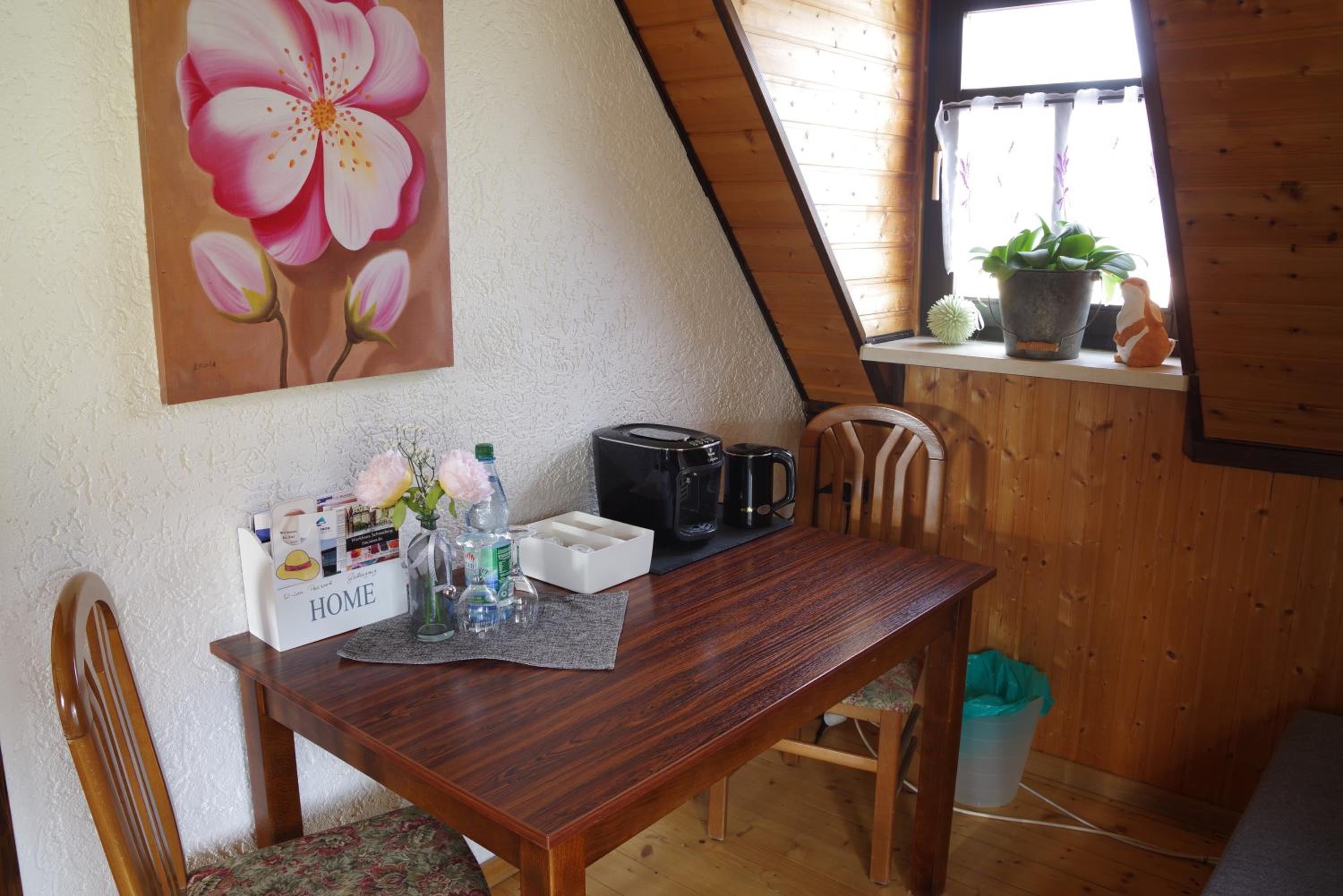 Double Room with Private Bathroom photo 2